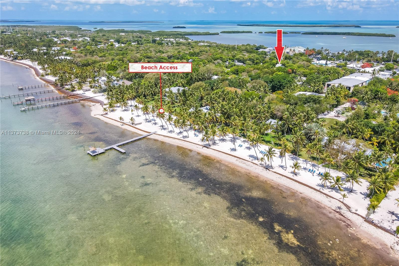 Beach access on Beach RD