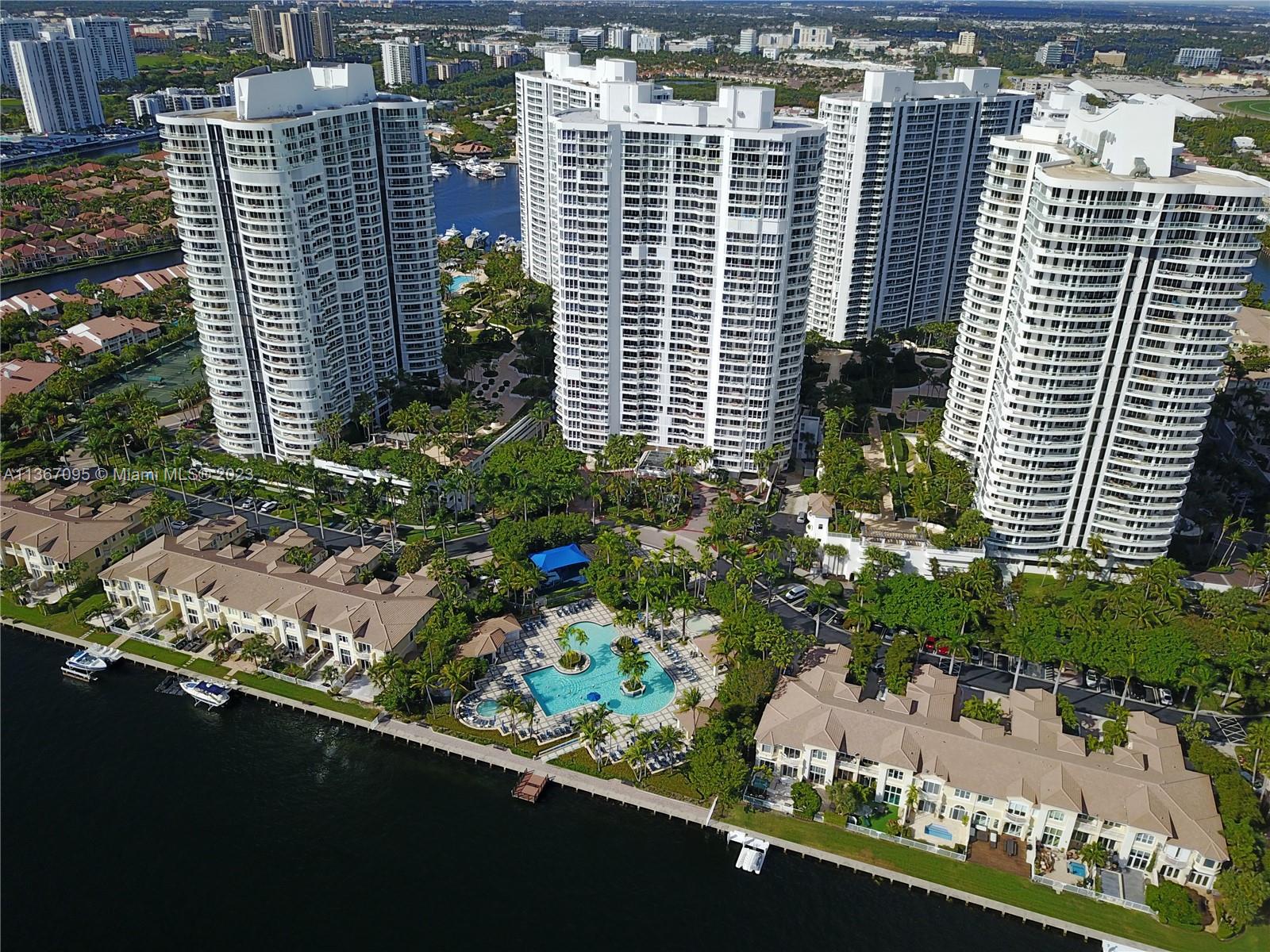 21055 Yacht Club Dr, Aventura, FL, 33180 United States, 3 Bedrooms Bedrooms, ,2 BathroomsBathrooms,Residential,For Sale,Yacht Club Dr,A11367095