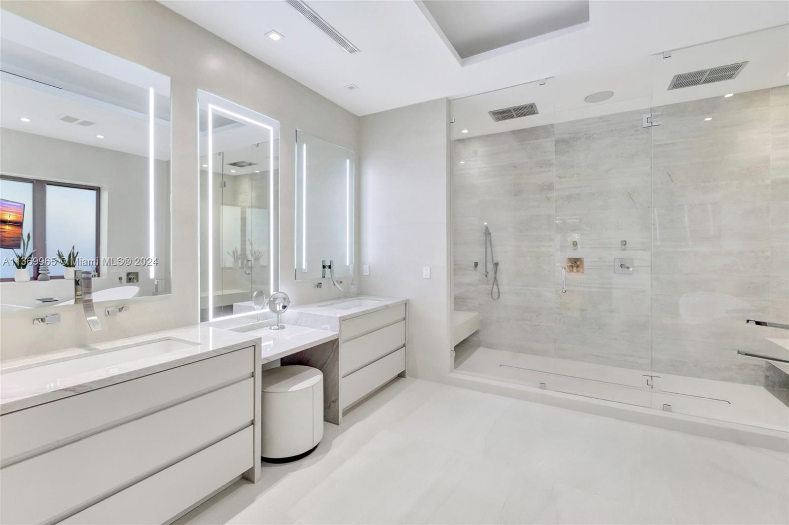 9050 63rd Ct, Pinecrest, FL, 33156 United States, 8 Bedrooms Bedrooms, ,9 BathroomsBathrooms,Residential,For Sale,63rd Ct,A11369965