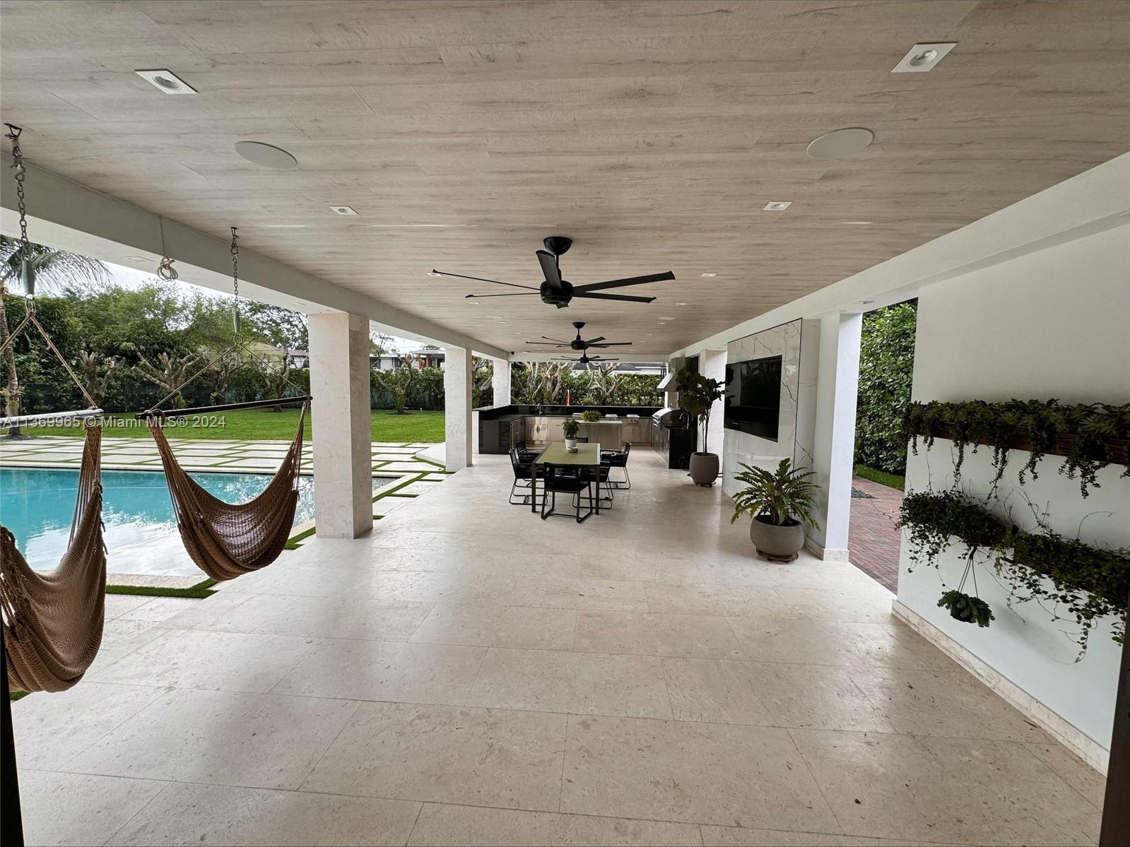 9050 63rd Ct, Pinecrest, FL, 33156 United States, 8 Bedrooms Bedrooms, ,9 BathroomsBathrooms,Residential,For Sale,63rd Ct,A11369965