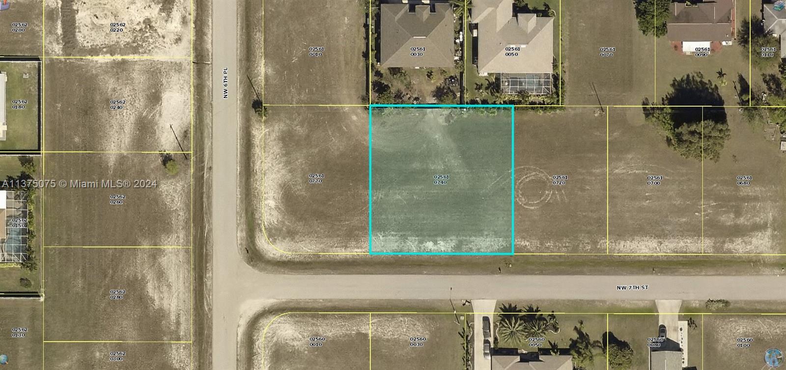 607 NW 7 ST, Cape Coral  For Sale A11375075, FL