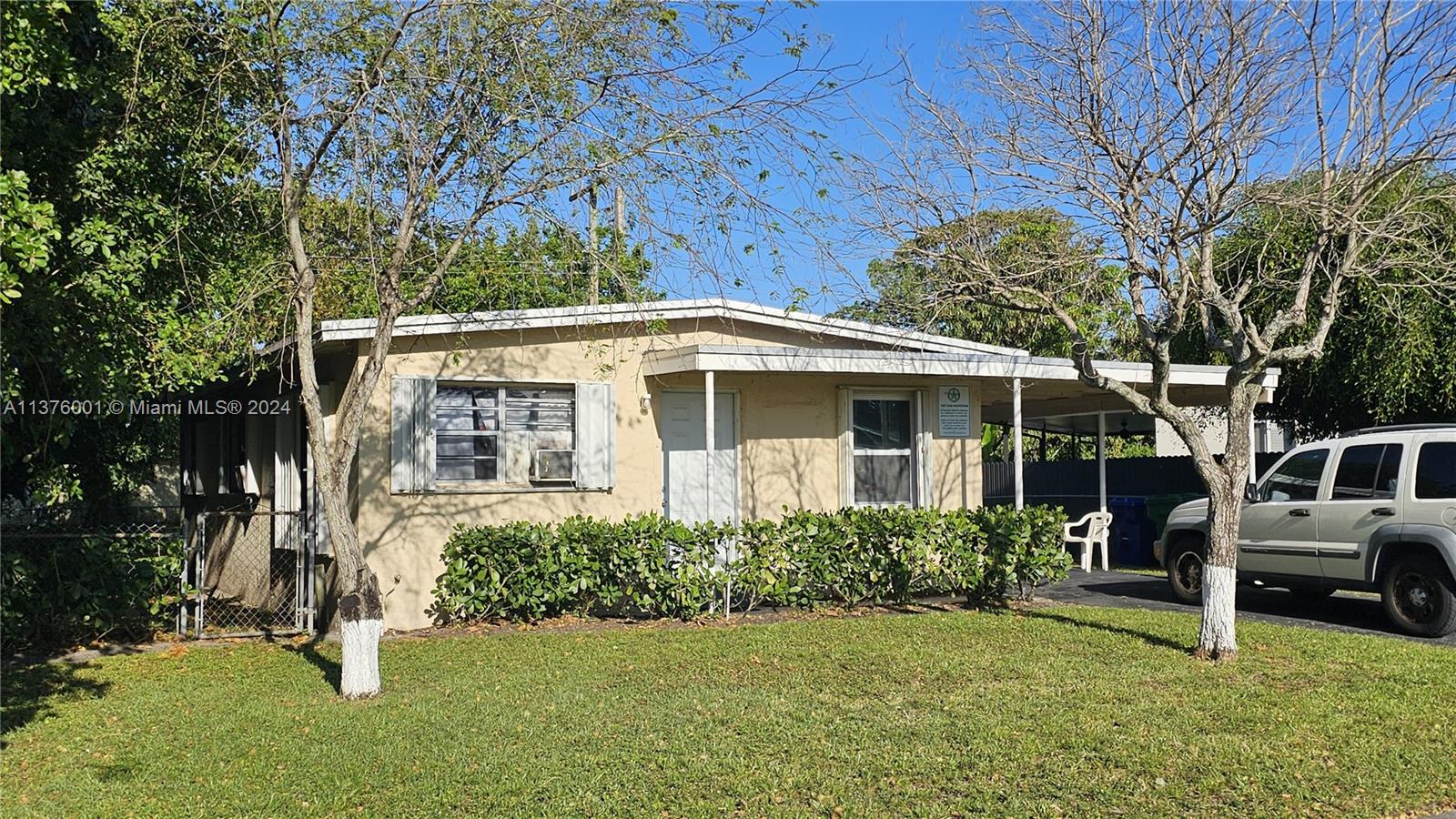 155 NW 30th Ter  For Sale A11376001, FL