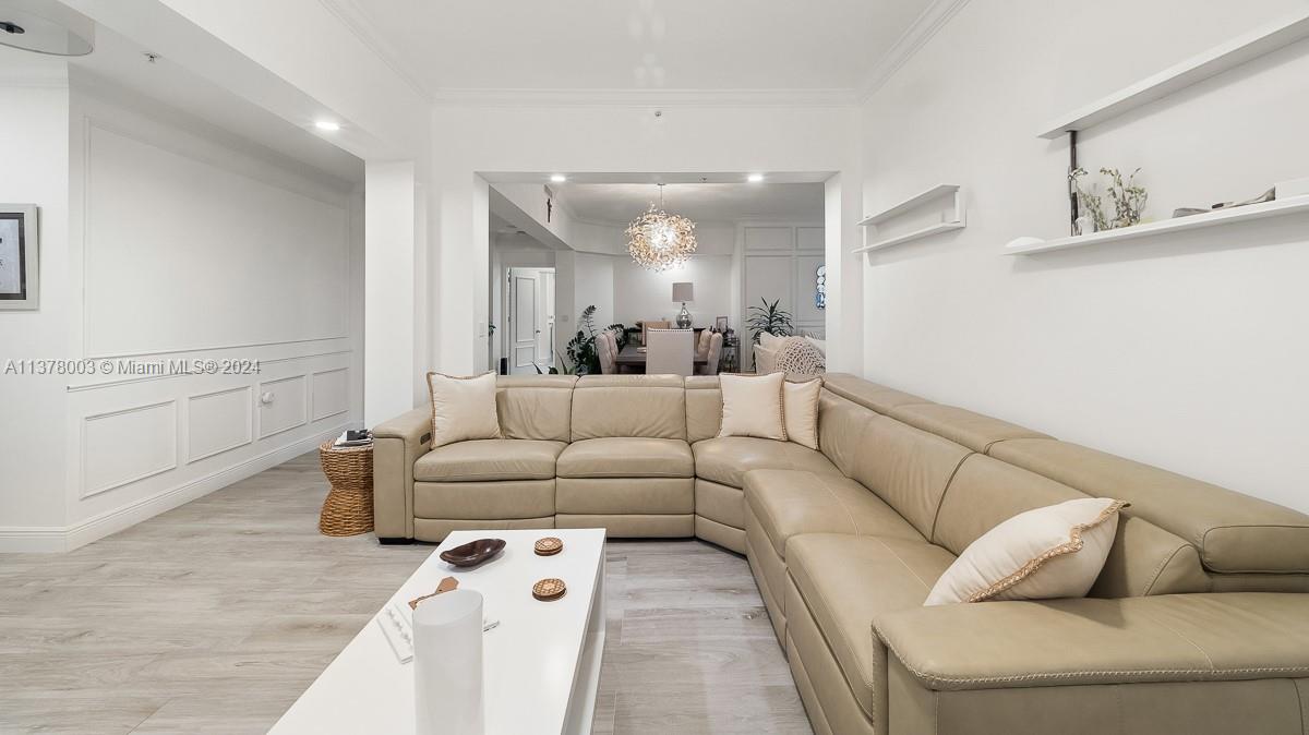 848 Brickell Key Dr, Miami, FL, 33131 United States, 4 Bedrooms Bedrooms, ,4 BathroomsBathrooms,Residential,For Sale,Brickell Key Dr,A11378003