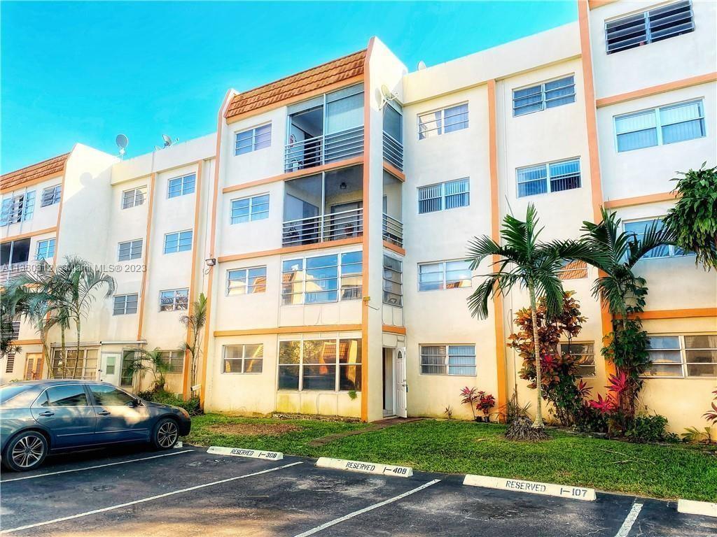 2201 NW 41st Ave 108, Lauderhill, Florida 33313, 1 Bedroom Bedrooms, ,1 BathroomBathrooms,Residential,For Sale,2201 NW 41st Ave 108,A11380312