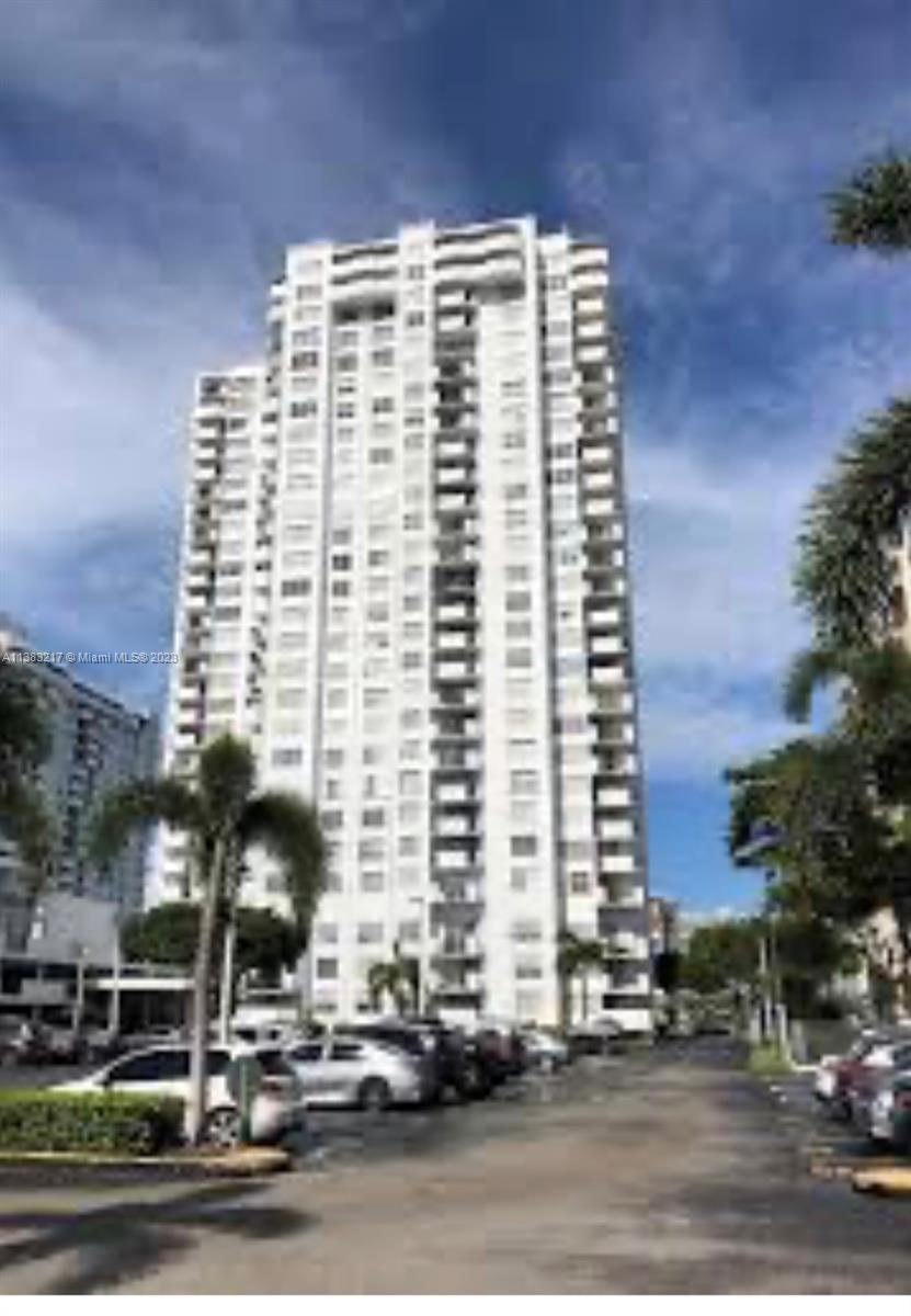 2750 183rd St, Aventura, FL, 33160 United States, 2 Bedrooms Bedrooms, ,2 BathroomsBathrooms,Residential,For Sale,183rd St,A11383217