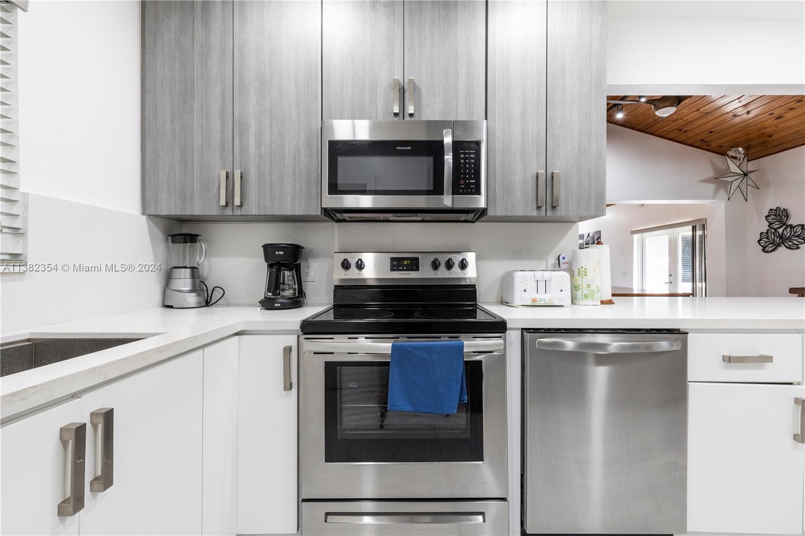 Hallway leading to kitchen