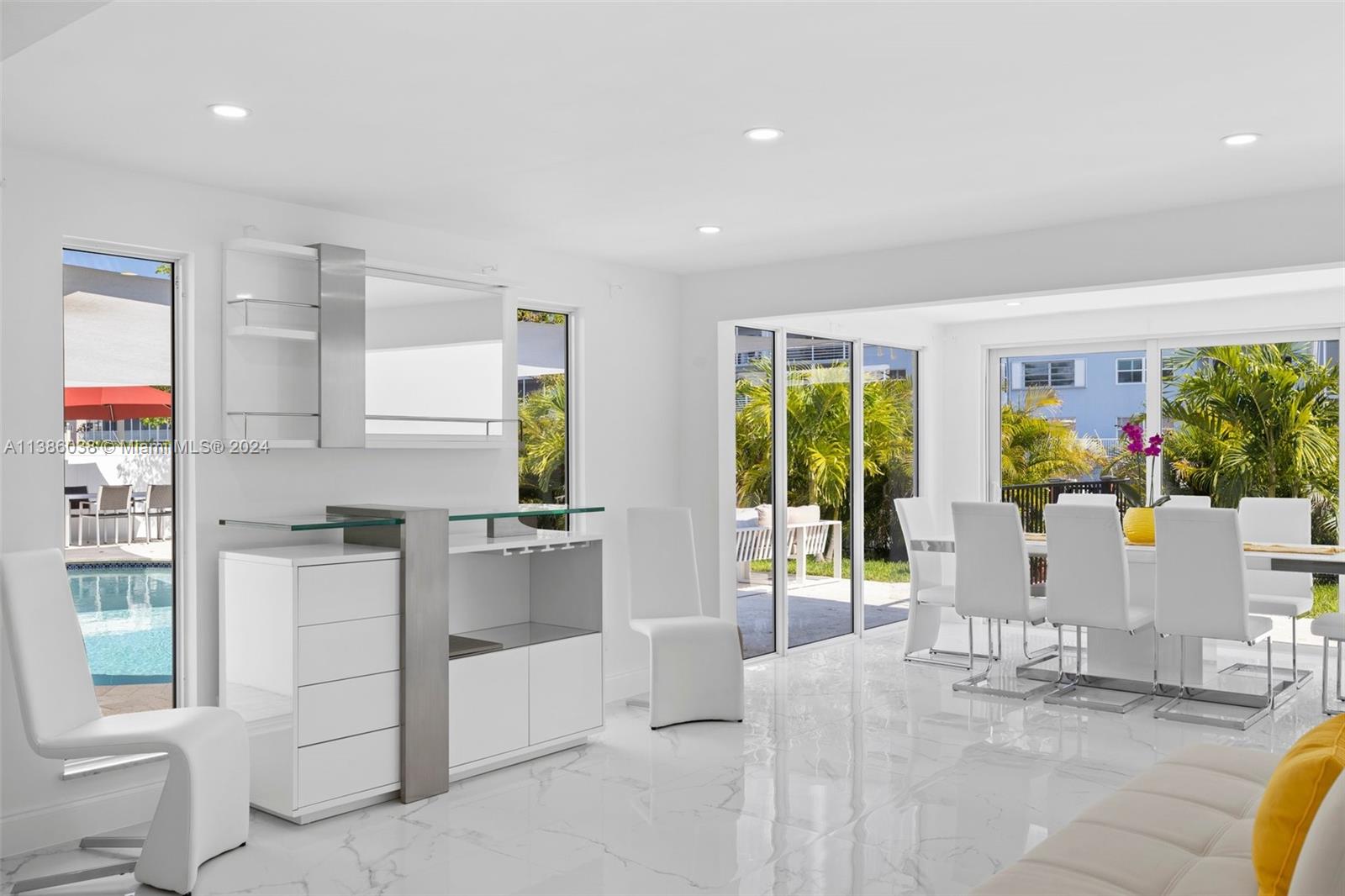 2816 NE 35th St, Fort Lauderdale, Florida 33306, 3 Bedrooms Bedrooms, ,2 BathroomsBathrooms,Residential,For Sale,2816 NE 35th St,A11386038