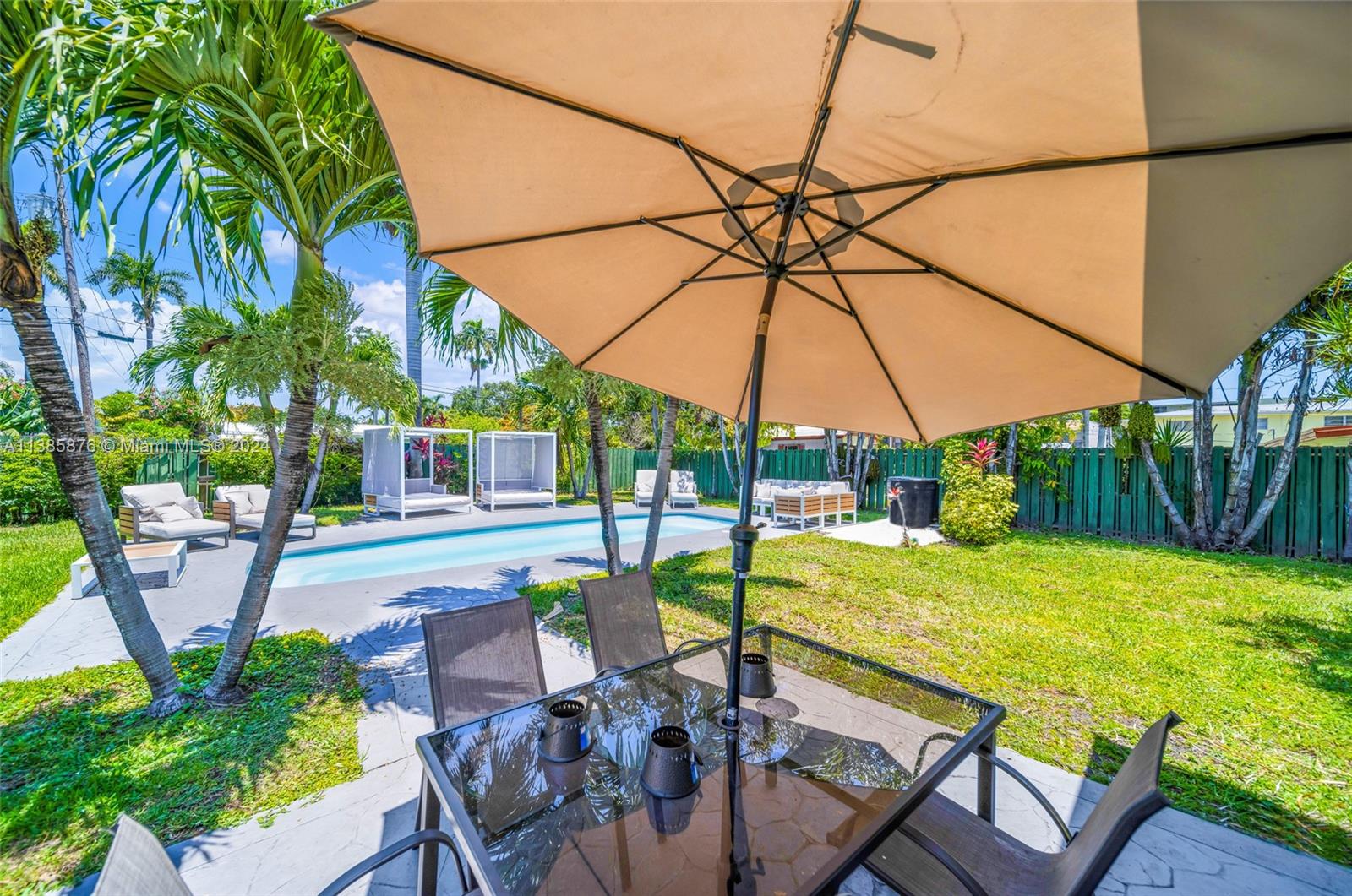1511 Arthur St, Hollywood, Florida 33020, 3 Bedrooms Bedrooms, ,3 BathroomsBathrooms,Residential,For Sale,1511 Arthur St,A11385876