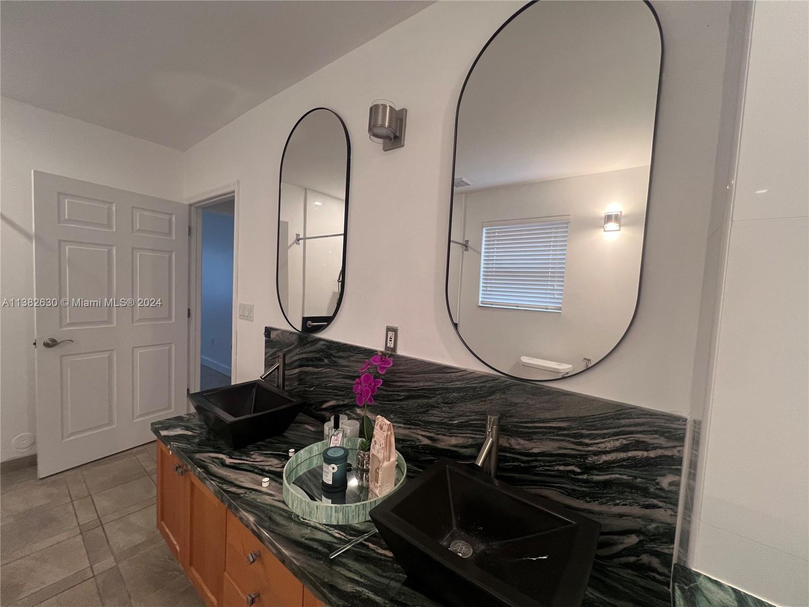 1430 Stillwater Dr 1, Miami Beach, Florida 33141, 4 Bedrooms Bedrooms, ,4 BathroomsBathrooms,Residentiallease,For Rent,1430 Stillwater Dr 1,A11382630