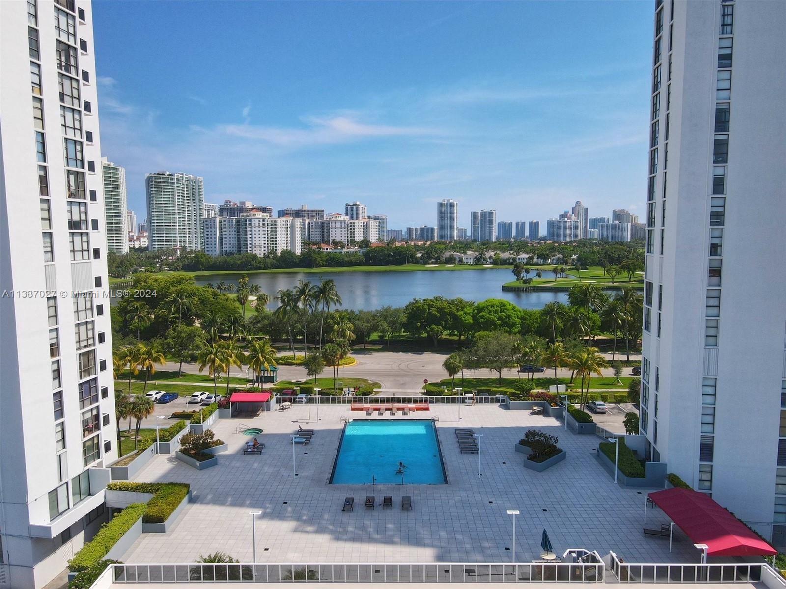 3625 N Country Club Dr 2010, Aventura, Florida 33180, 2 Bedrooms Bedrooms, ,2 BathroomsBathrooms,Residential,For Sale,3625 N Country Club Dr 2010,A11387027