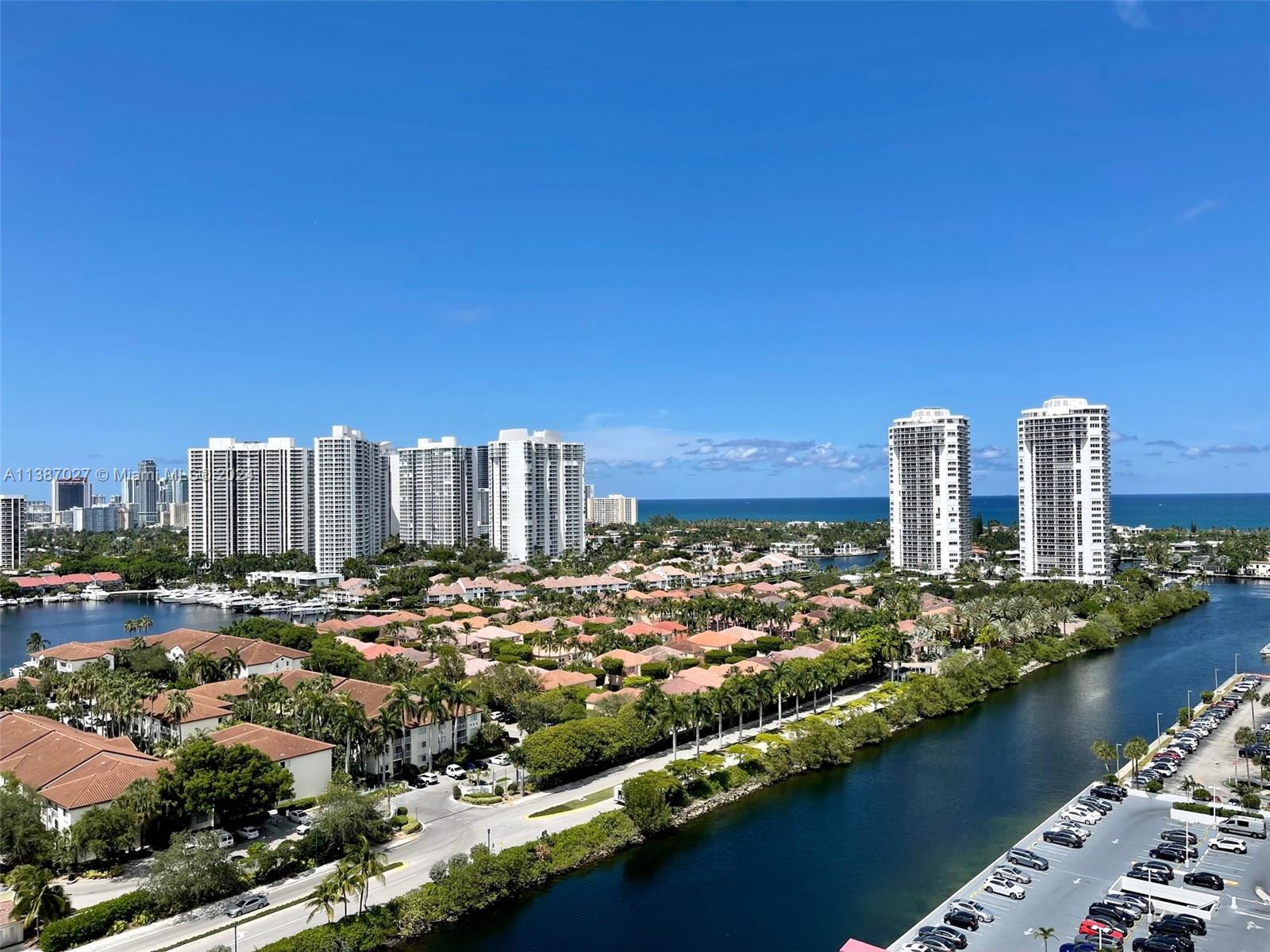 3625 N Country Club Dr 2010, Aventura, Florida 33180, 2 Bedrooms Bedrooms, ,2 BathroomsBathrooms,Residential,For Sale,3625 N Country Club Dr 2010,A11387027