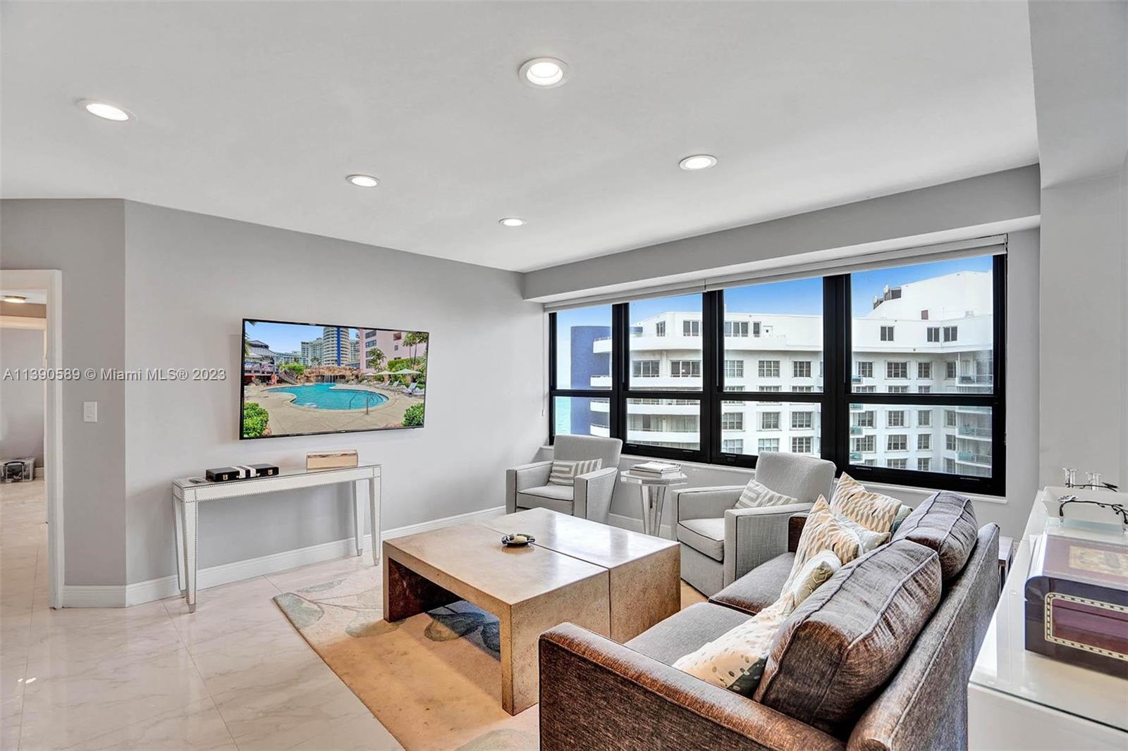 5225 Collins Ave PH7, Miami Beach, Florida 33140, 3 Bedrooms Bedrooms, ,3 BathroomsBathrooms,Residentiallease,For Rent,5225 Collins Ave PH7,A11390589