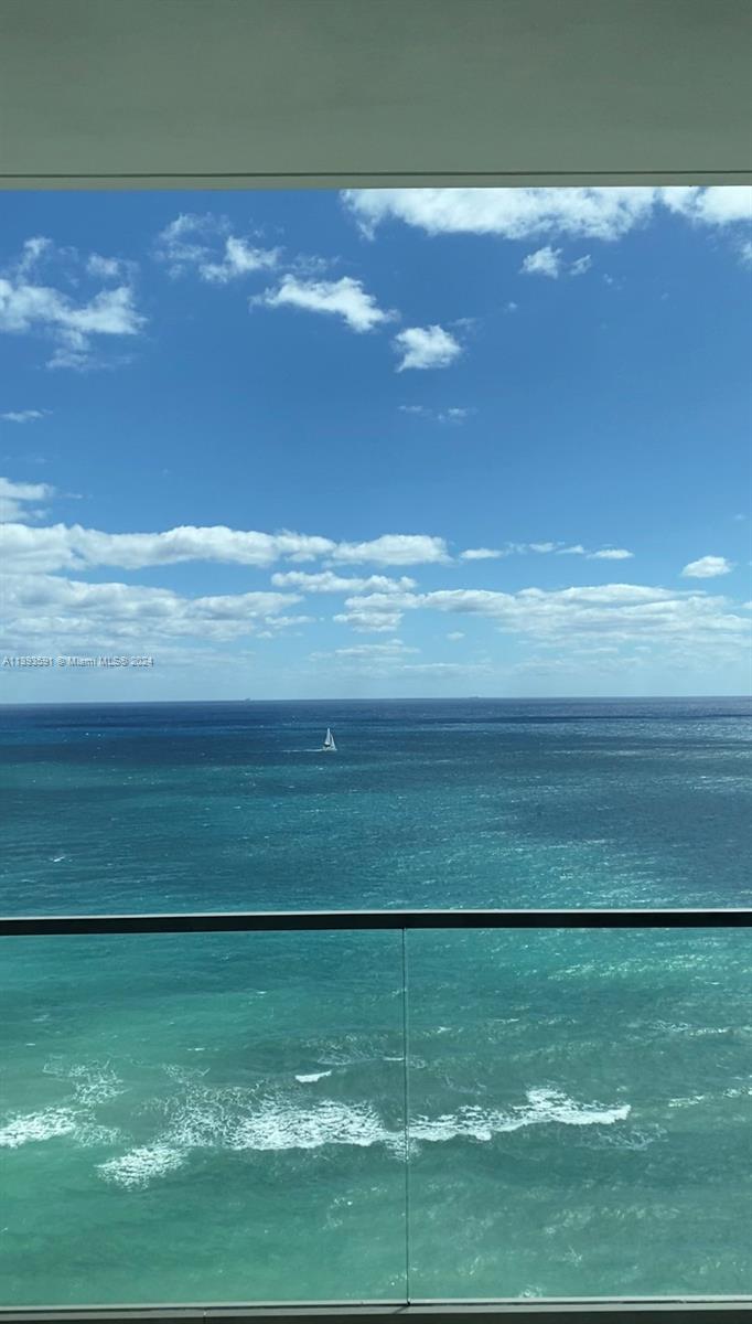 Listing Image 2000 S Ocean Drive #32A