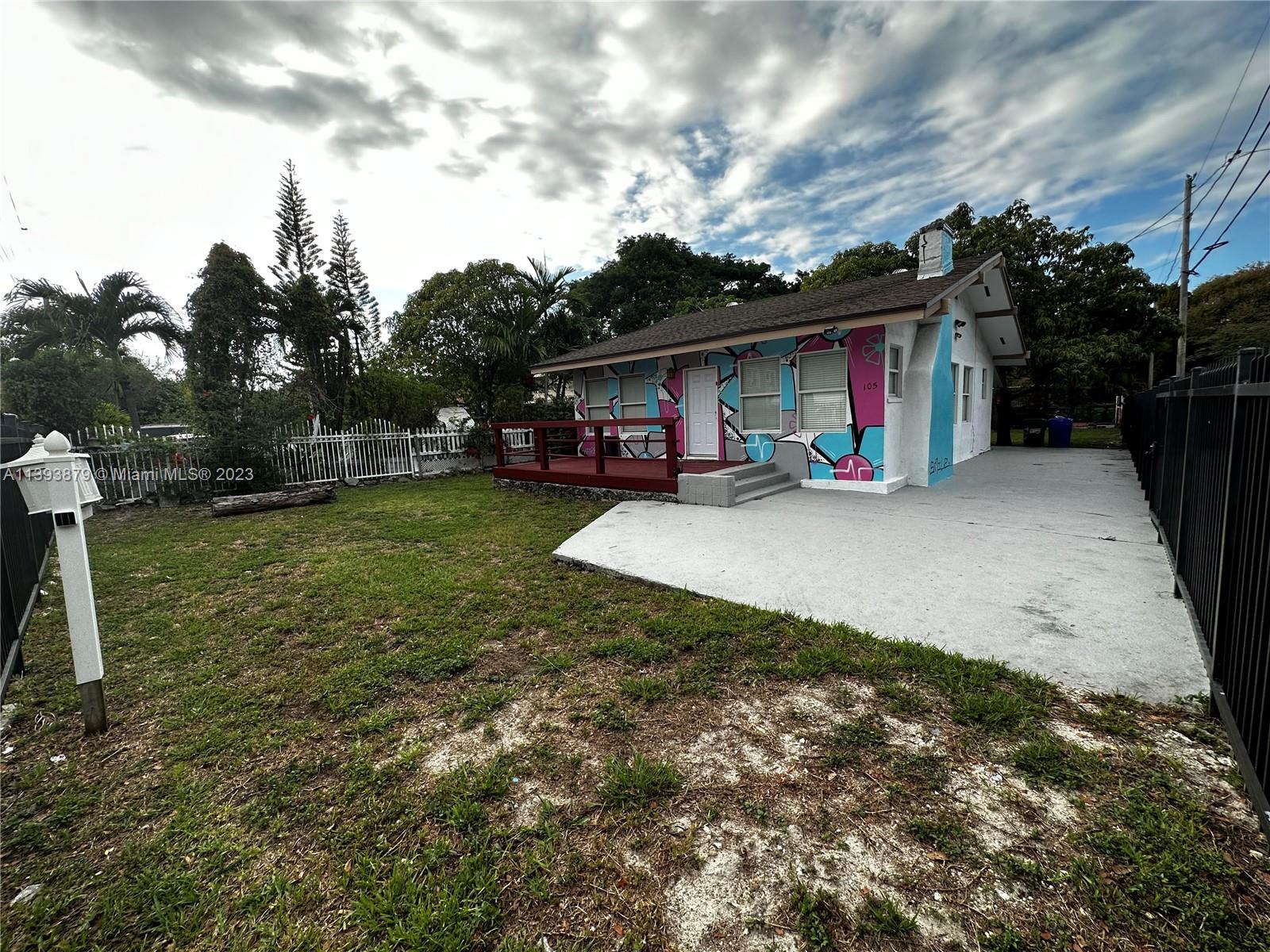 105 NW 31st St, Miami, Florida 33127, 3 Bedrooms Bedrooms, ,2 BathroomsBathrooms,Residentiallease,For Rent,105 NW 31st St,A11393879