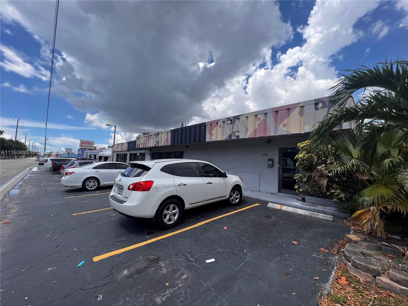 1100 S Dixie Hwy, Hollywood, Florida 33020, ,Commerciallease,For Rent,1100 S Dixie Hwy,A11393893