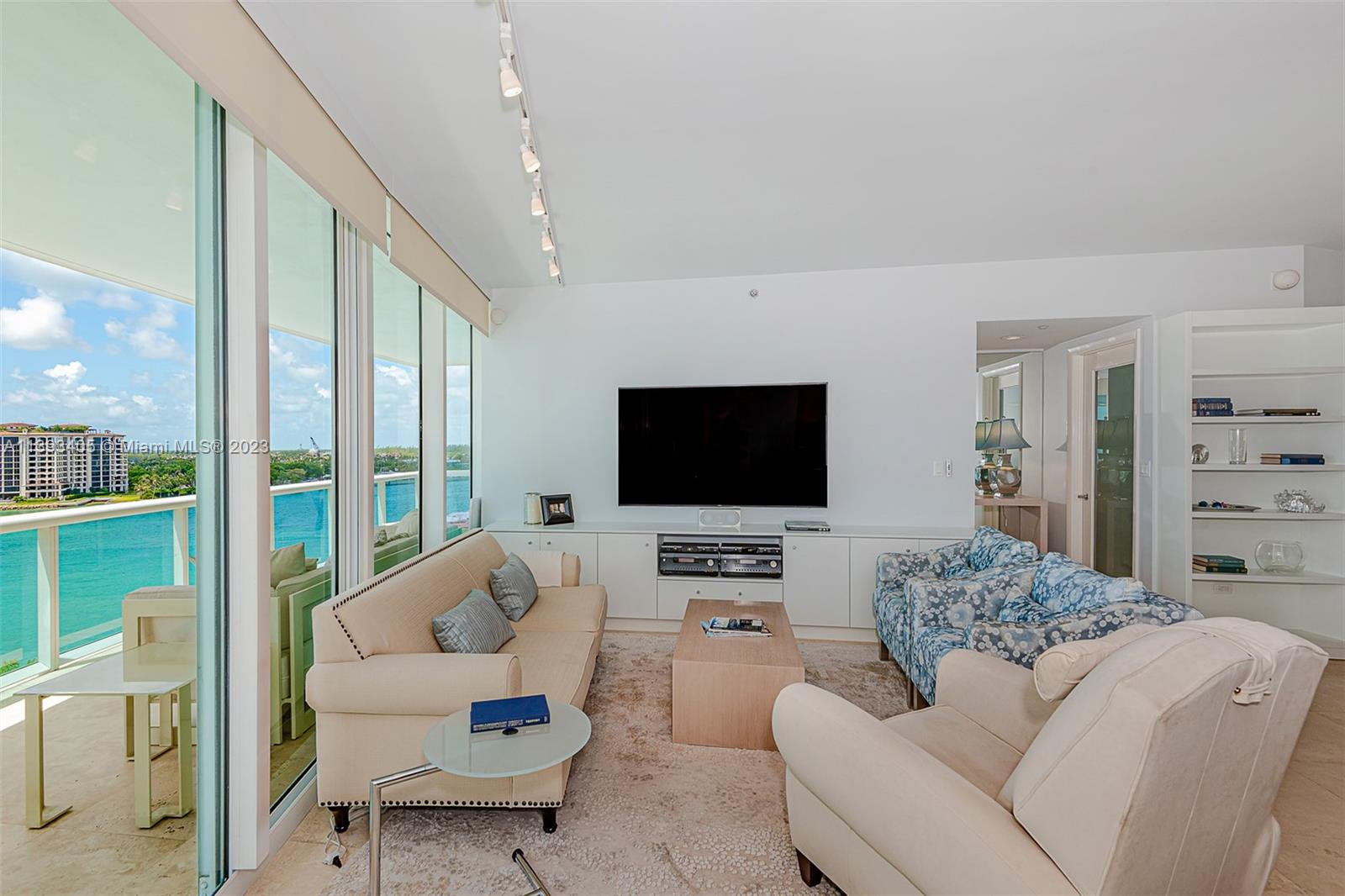 1000 Pointe Drive, Miami Beach, FL, 33139 United States, 3 Bedrooms Bedrooms, ,3 BathroomsBathrooms,Residential,For Sale,Pointe Drive,A11393405