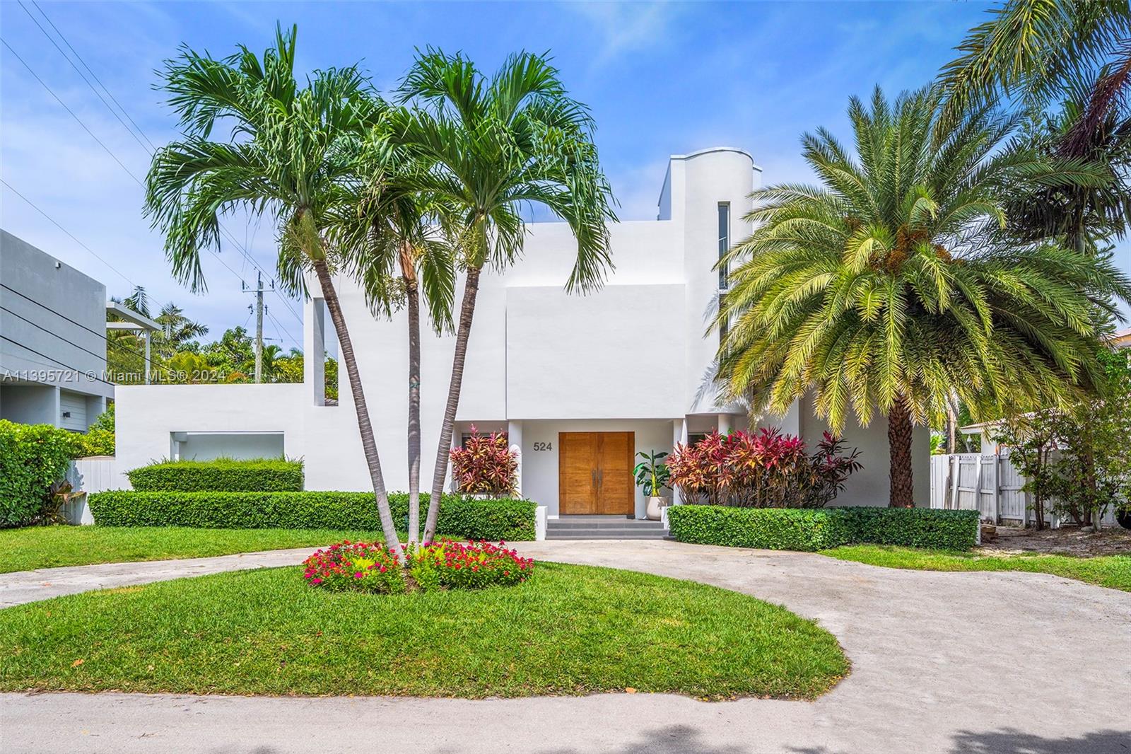 524 Ridgewood Rd, Key Biscayne, FL, 33149 United States, 5 Bedrooms Bedrooms, ,4 BathroomsBathrooms,Residential,For Sale,Ridgewood Rd,A11395721