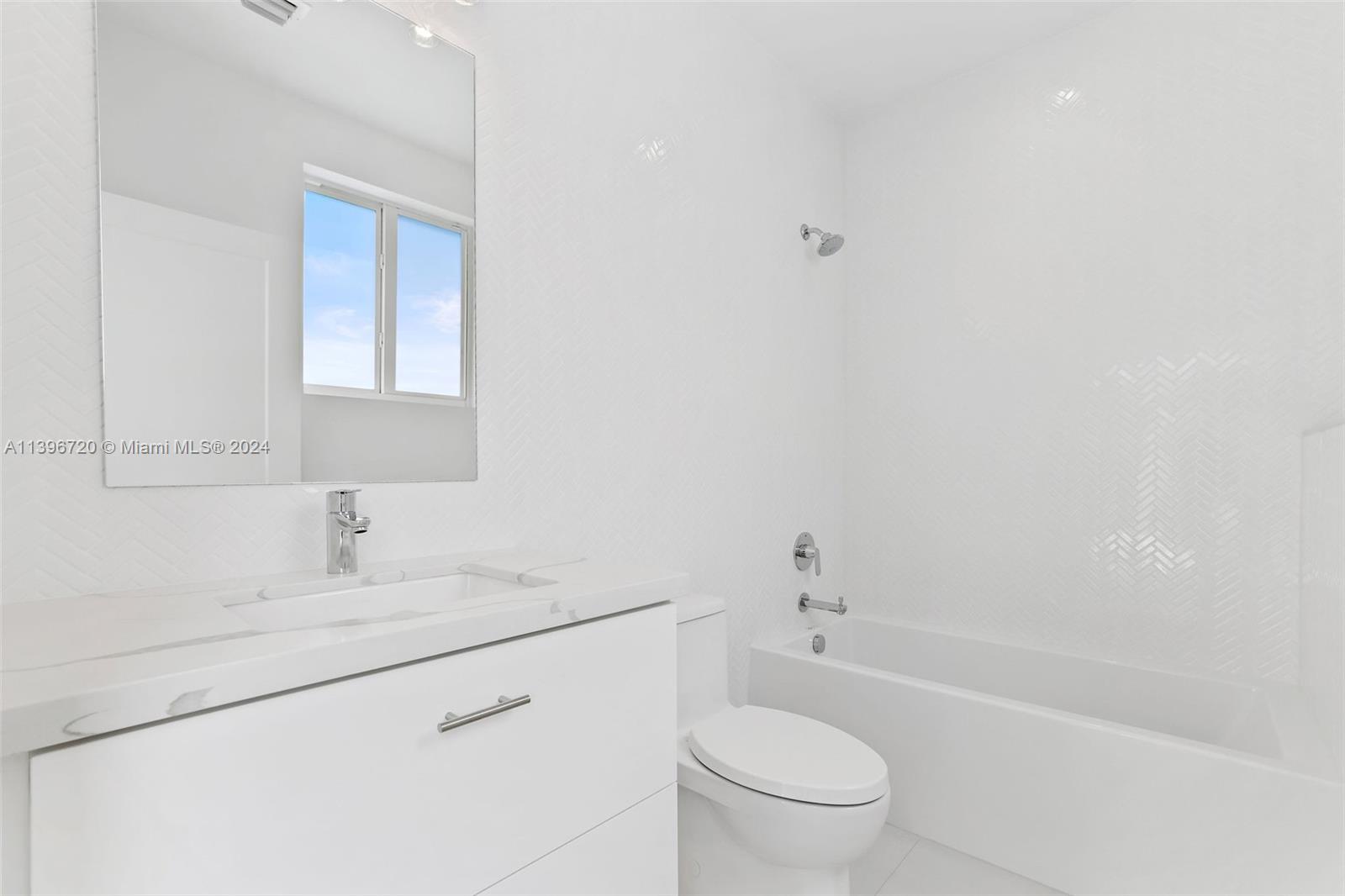 3145 Ohio St, Miami, Florida 33133, 4 Bedrooms Bedrooms, ,4 BathroomsBathrooms,Residential,For Sale,3145 Ohio St,A11396720