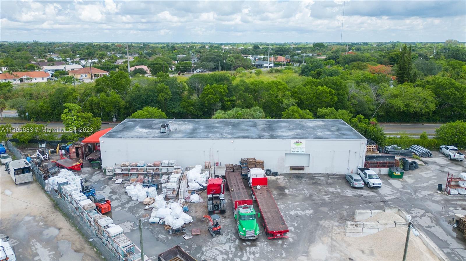 28400-28402 S Dixie Hwy