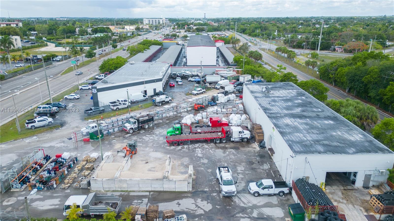 28400-28402 S Dixie Hwy