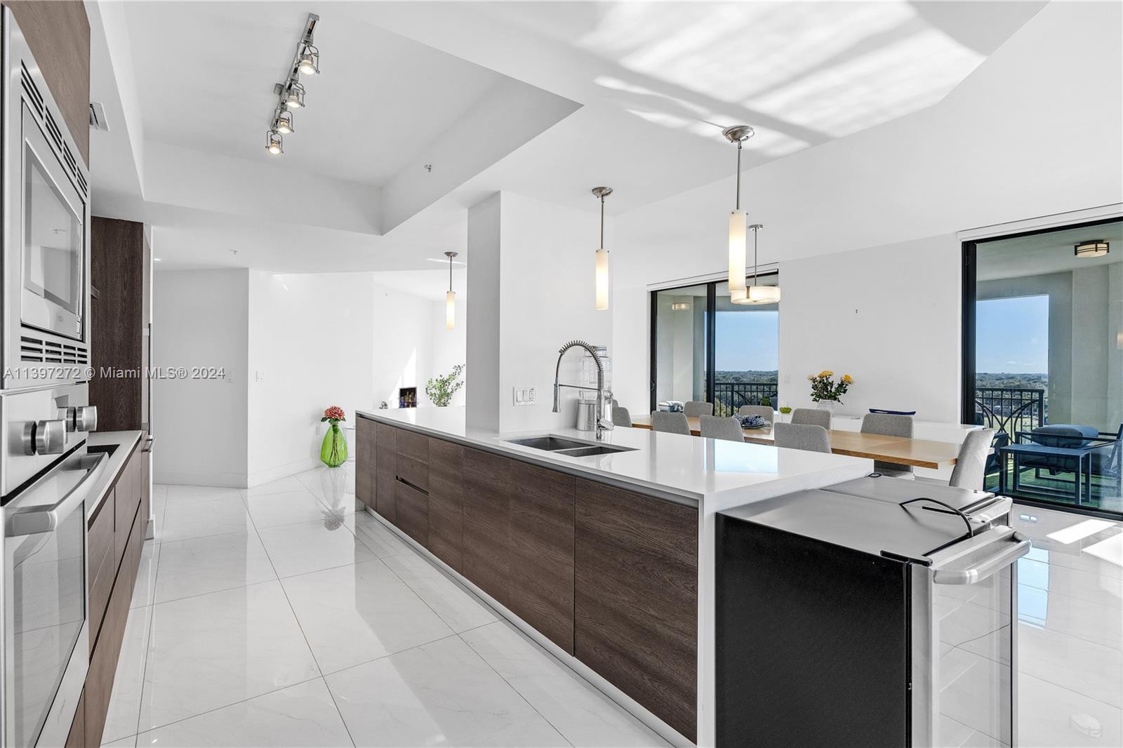 301 Altara Ave 717, Coral Gables, Florida 33146, 4 Bedrooms Bedrooms, ,4 BathroomsBathrooms,Residential,For Sale,301 Altara Ave 717,A11397272