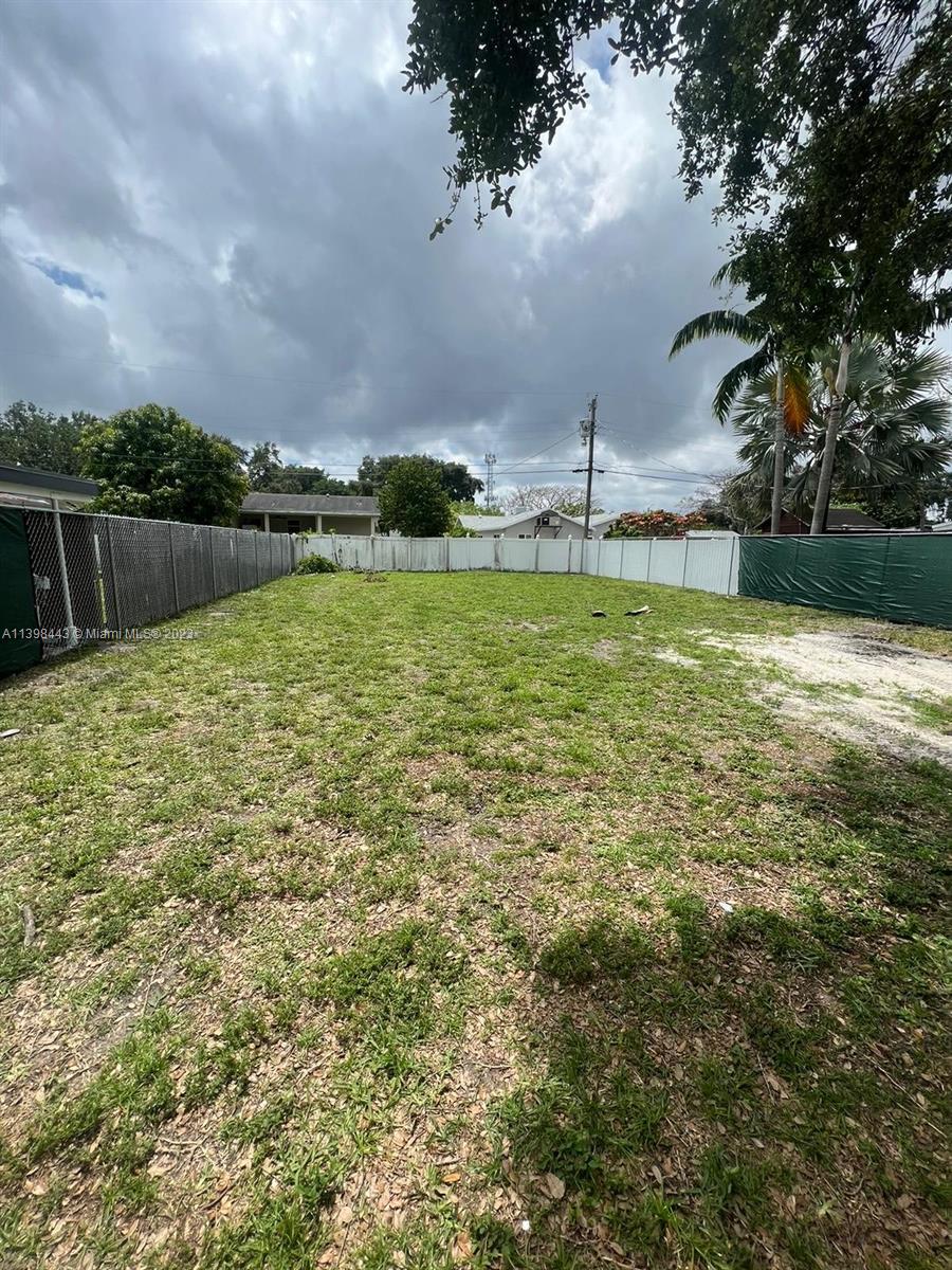6122 Garfield St, Hollywood, Florida 33024, ,Land,For Sale,6122 Garfield St,A11398443