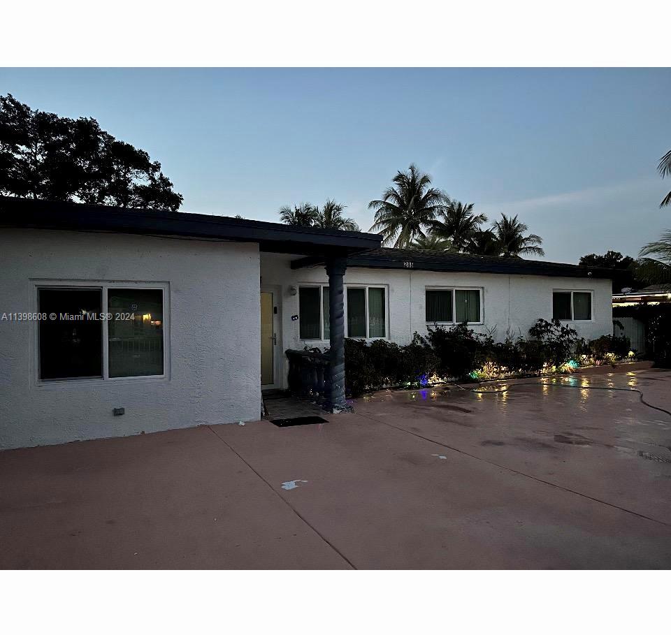 235 NE 150th St, Miami, Florida 33161, 5 Bedrooms Bedrooms, ,3 BathroomsBathrooms,Residential,For Sale,235 NE 150th St,A11398608