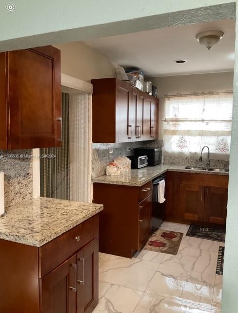235 NE 150th St, Miami, Florida 33161, 5 Bedrooms Bedrooms, ,3 BathroomsBathrooms,Residential,For Sale,235 NE 150th St,A11398608