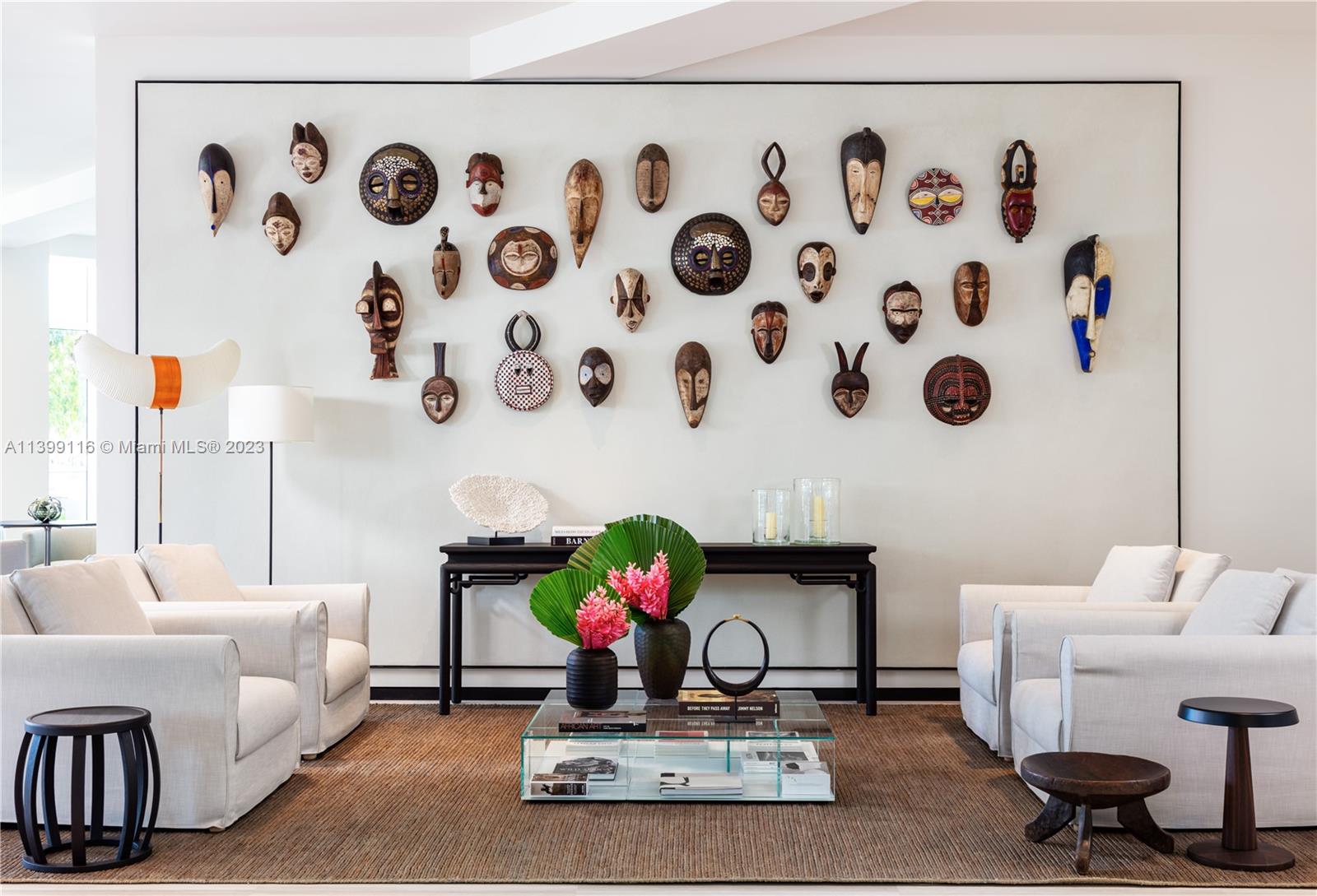 Ritz-Carlton Miami Beach Social Area