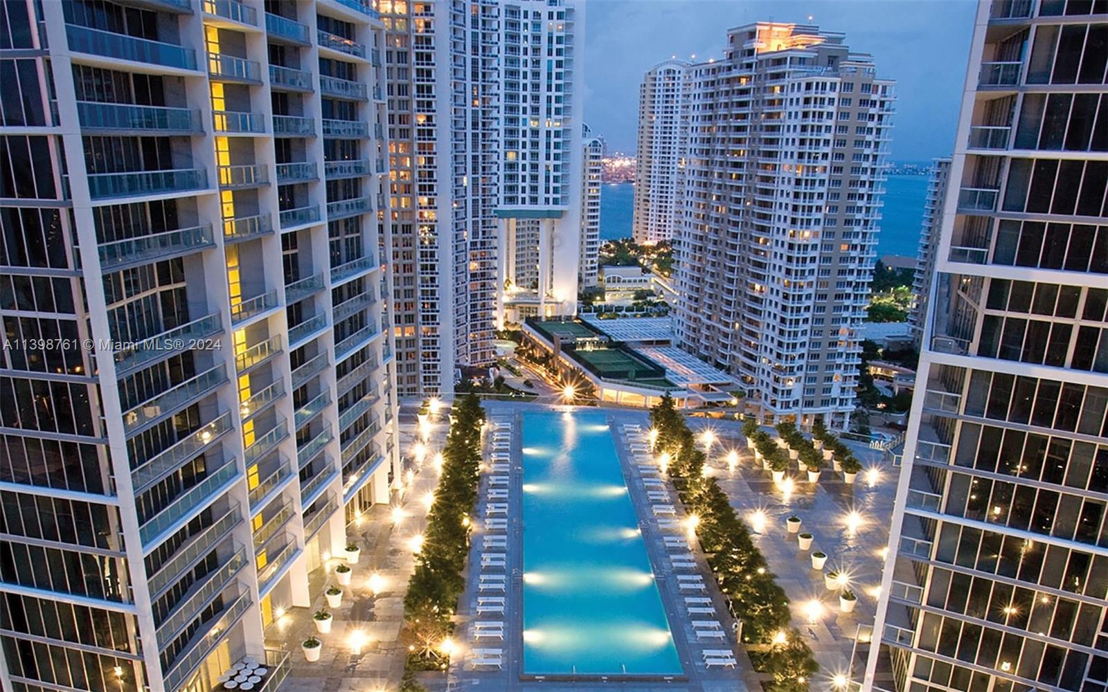 485 Brickell Ave 1803, Miami, Florida 33131, 1 Bedroom Bedrooms, ,1 BathroomBathrooms,Residential,For Sale,485 Brickell Ave 1803,A11398761