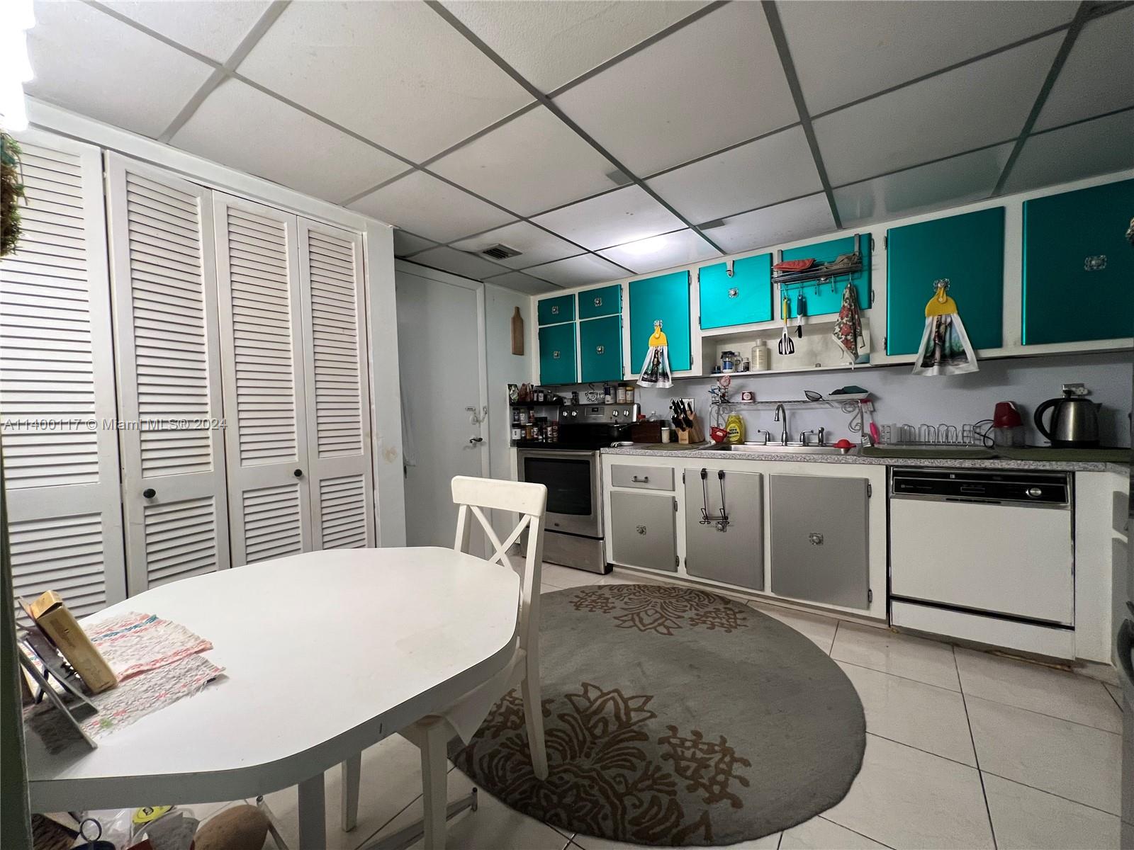 200 Diplomat Pkwy 234, Hallandale Beach, Florida 33009, 2 Bedrooms Bedrooms, 5 Rooms Rooms,2 BathroomsBathrooms,Residential,For Sale,200 Diplomat Pkwy 234,A11400117