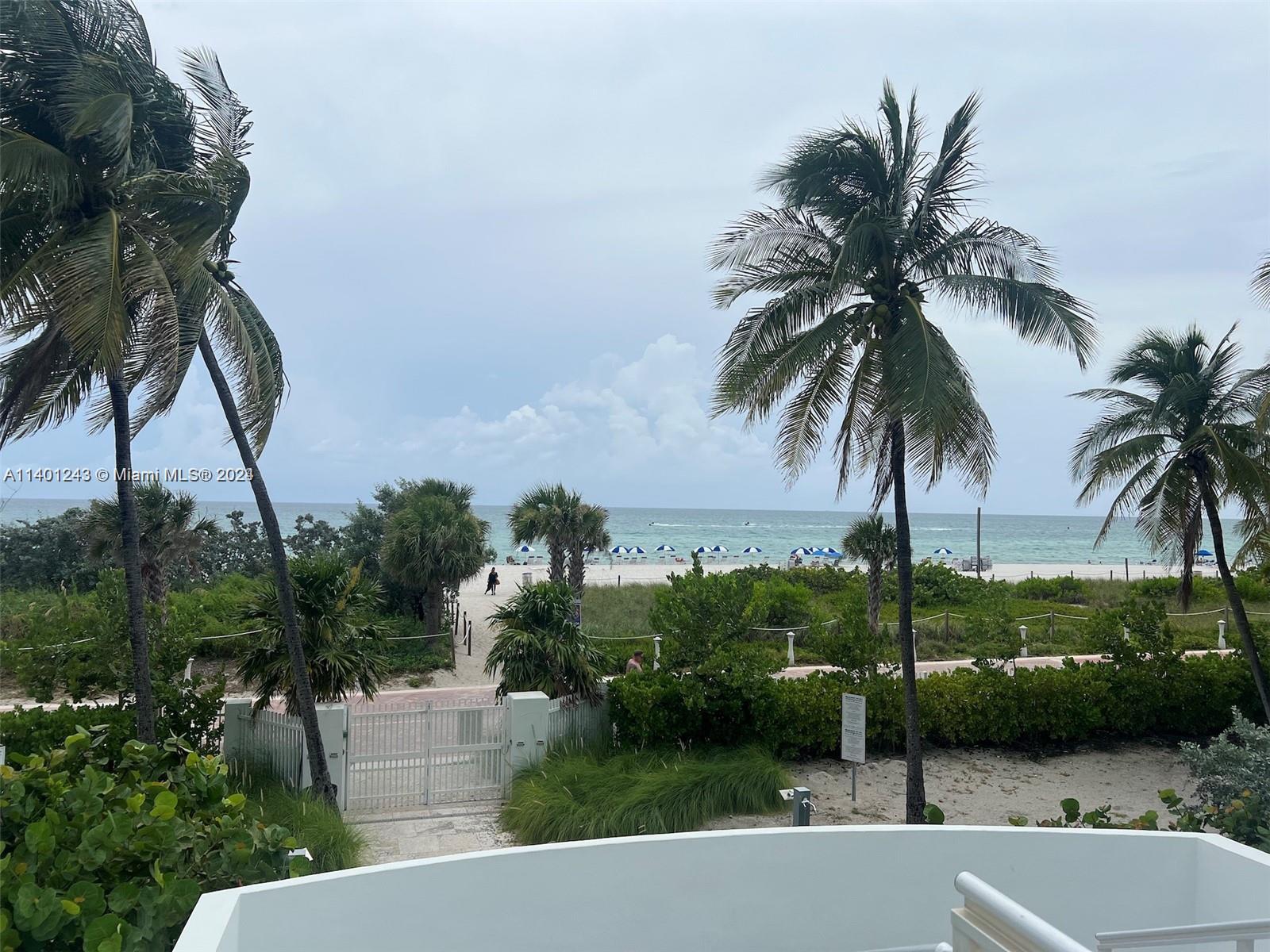 5161 Collins 910, Miami Beach, Florida 33140, 1 Bedroom Bedrooms, ,1 BathroomBathrooms,Residentiallease,For Rent,5161 Collins 910,A11401243