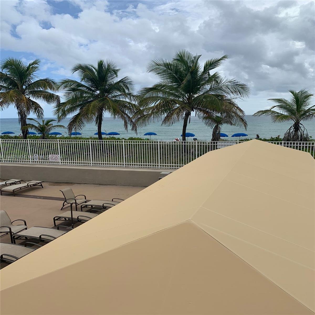 1965 S Ocean Dr 17A, Hallandale Beach, Florida 33009, ,1 BathroomBathrooms,Residential,For Sale,1965 S Ocean Dr 17A,A11402100