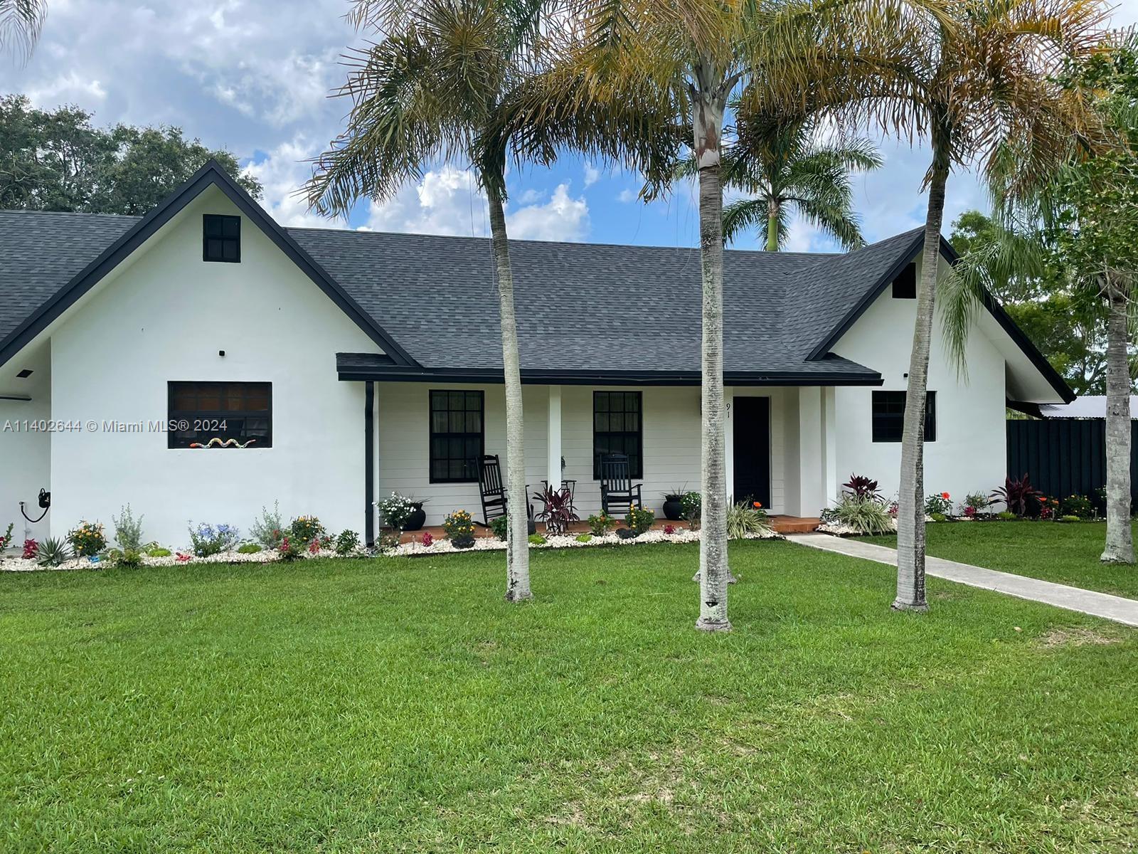 91 NE 16th St, Homestead, Florida 33030, 5 Bedrooms Bedrooms, ,5 BathroomsBathrooms,Residential,For Sale,91 NE 16th St,A11402644