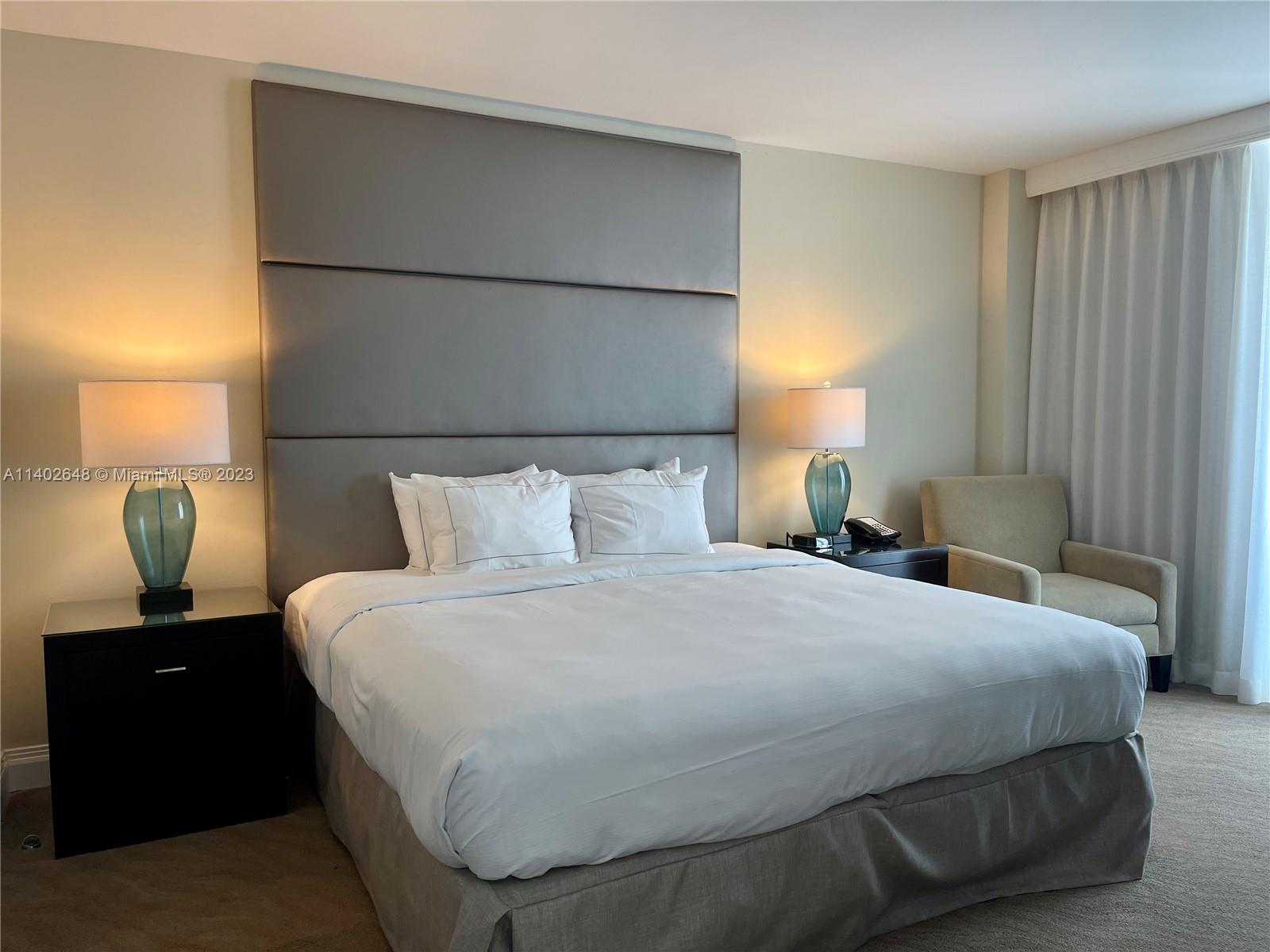 2670 E Sunrise Blvd 724, Fort Lauderdale, Florida 33304, 1 Bedroom Bedrooms, ,1 BathroomBathrooms,Residential,For Sale,2670 E Sunrise Blvd 724,A11402648