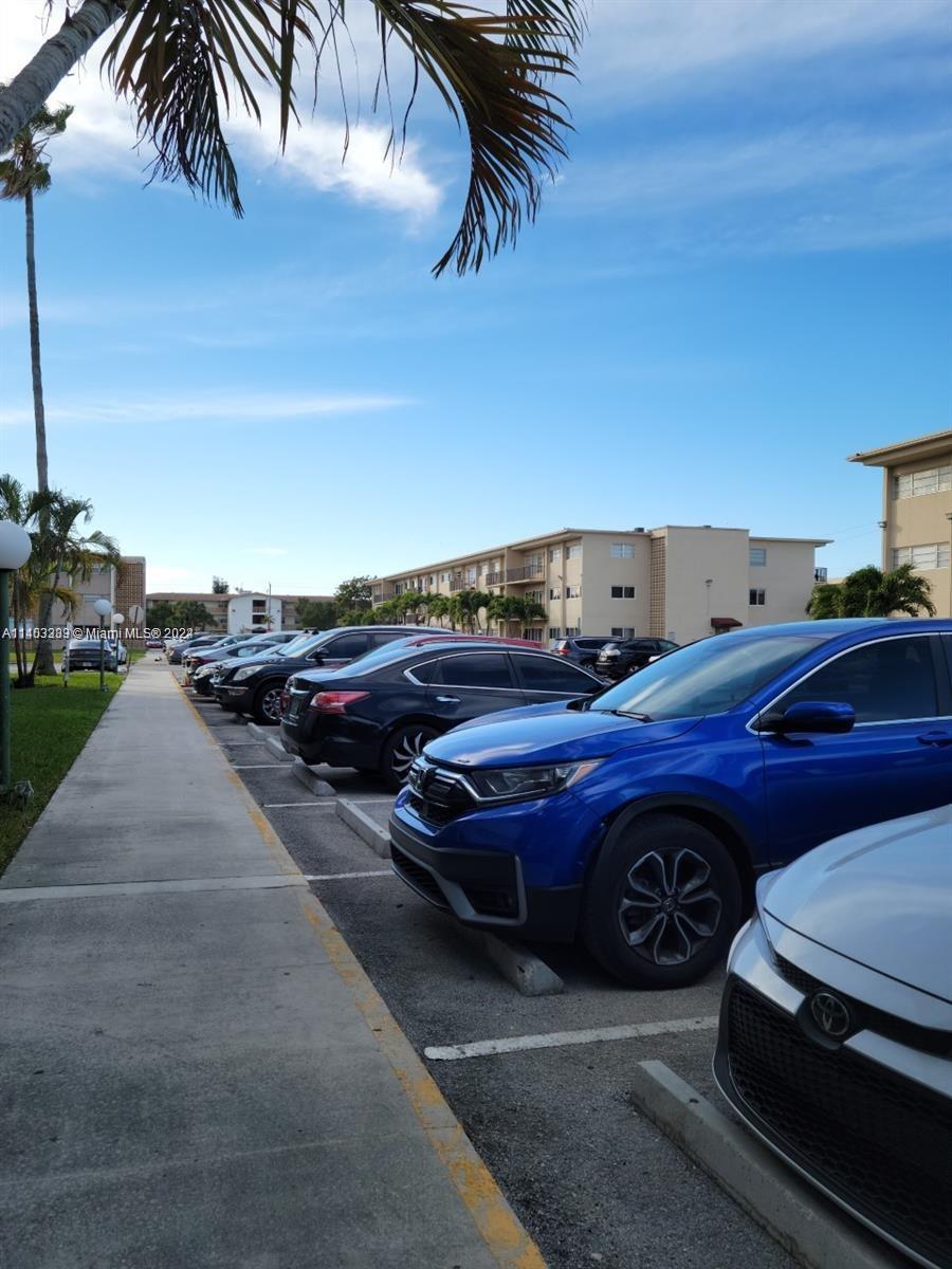 16800 NE 15th Ave 108, North Miami Beach, Florida 33162, 1 Bedroom Bedrooms, ,1 BathroomBathrooms,Residential,For Sale,16800 NE 15th Ave 108,A11403333