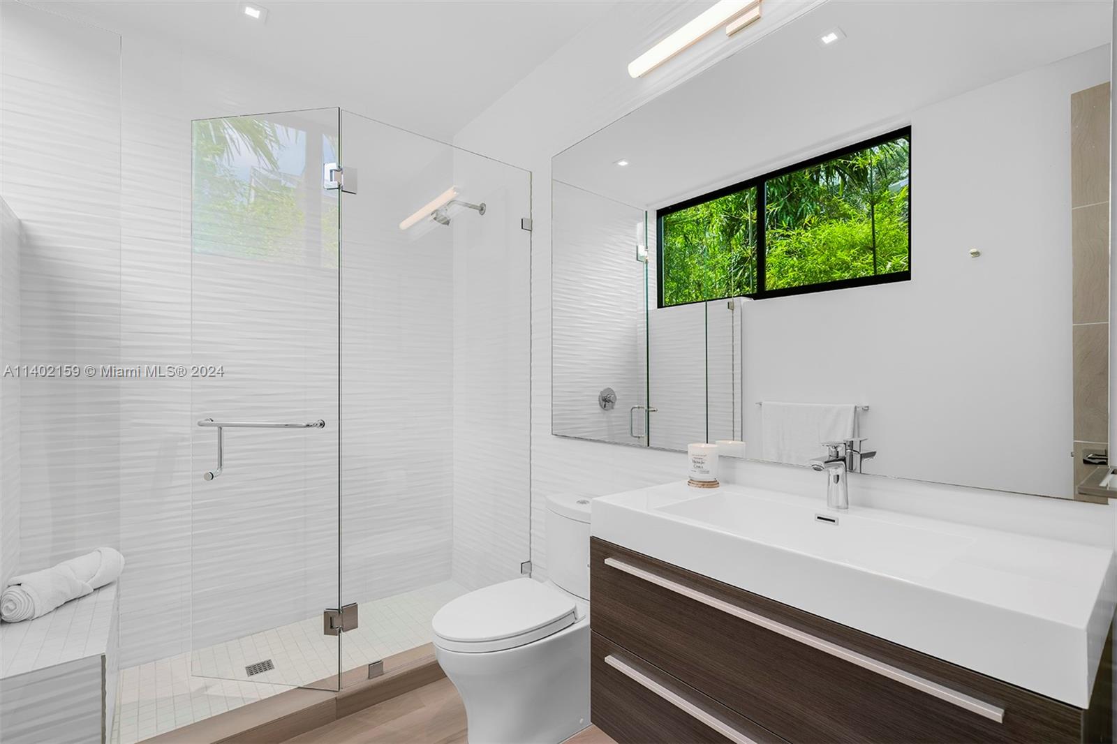 3230 Crystal Ct, Miami, FL, 33133 United States, 7 Bedrooms Bedrooms, ,7 BathroomsBathrooms,Residential,For Sale,Crystal Ct,A11402159