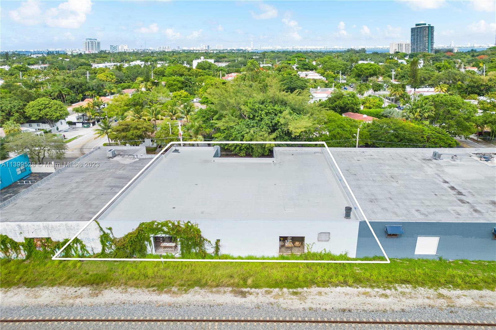 7240-7242 NE 4th Ct, Miami, Florida 33138, ,Commercialsale,For Sale,7240-7242 NE 4th Ct,A11399528