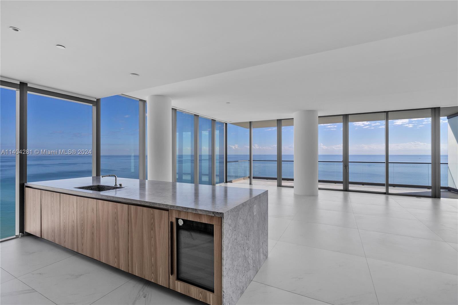 2000 Ocean Dr, Hallandale Beach, FL, 33009 United States, 3 Bedrooms Bedrooms, ,3 BathroomsBathrooms,Residential,For Sale,Ocean Dr,A11404281