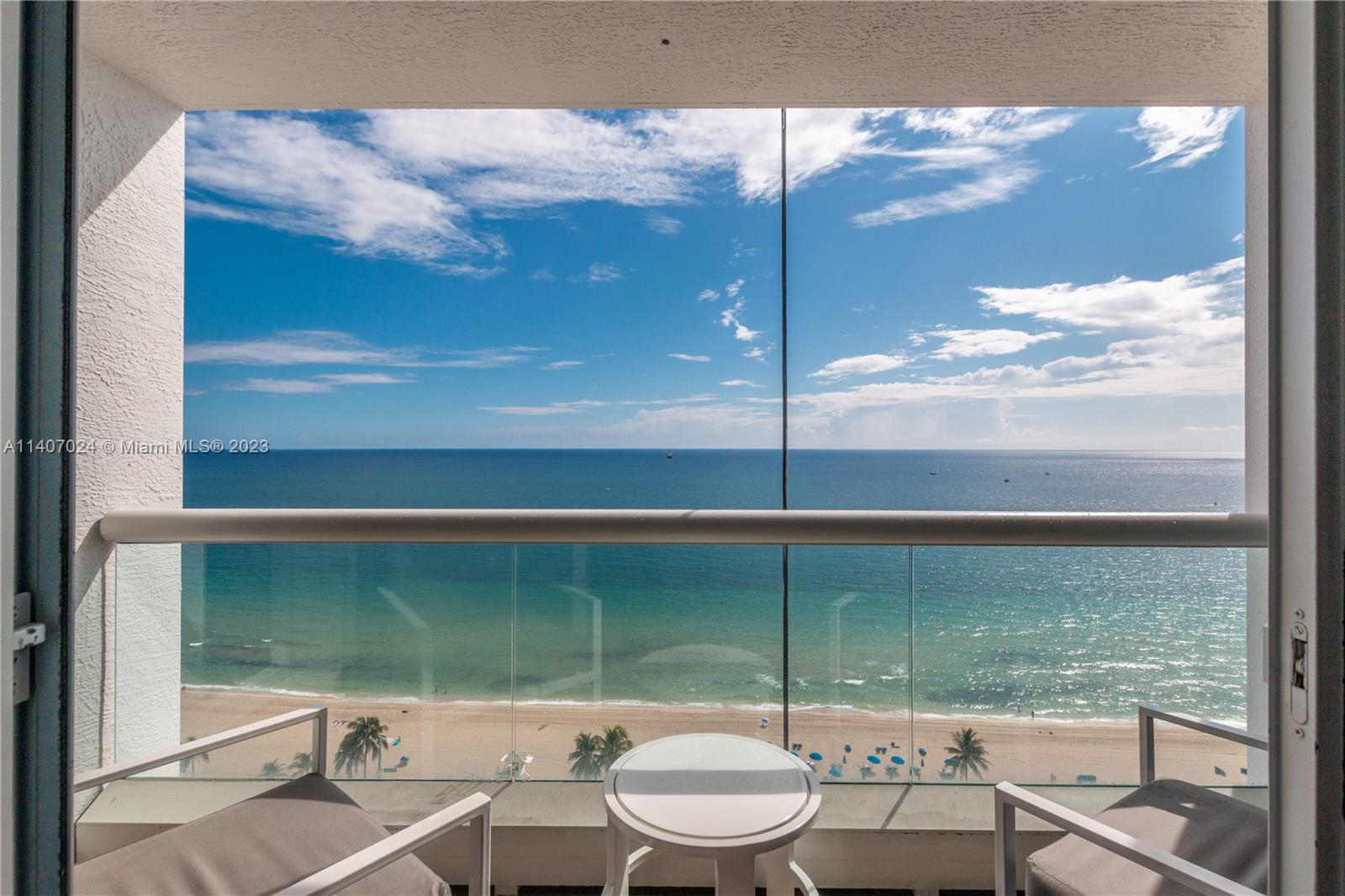 Condo for Sale in Fort Lauderdale, FL