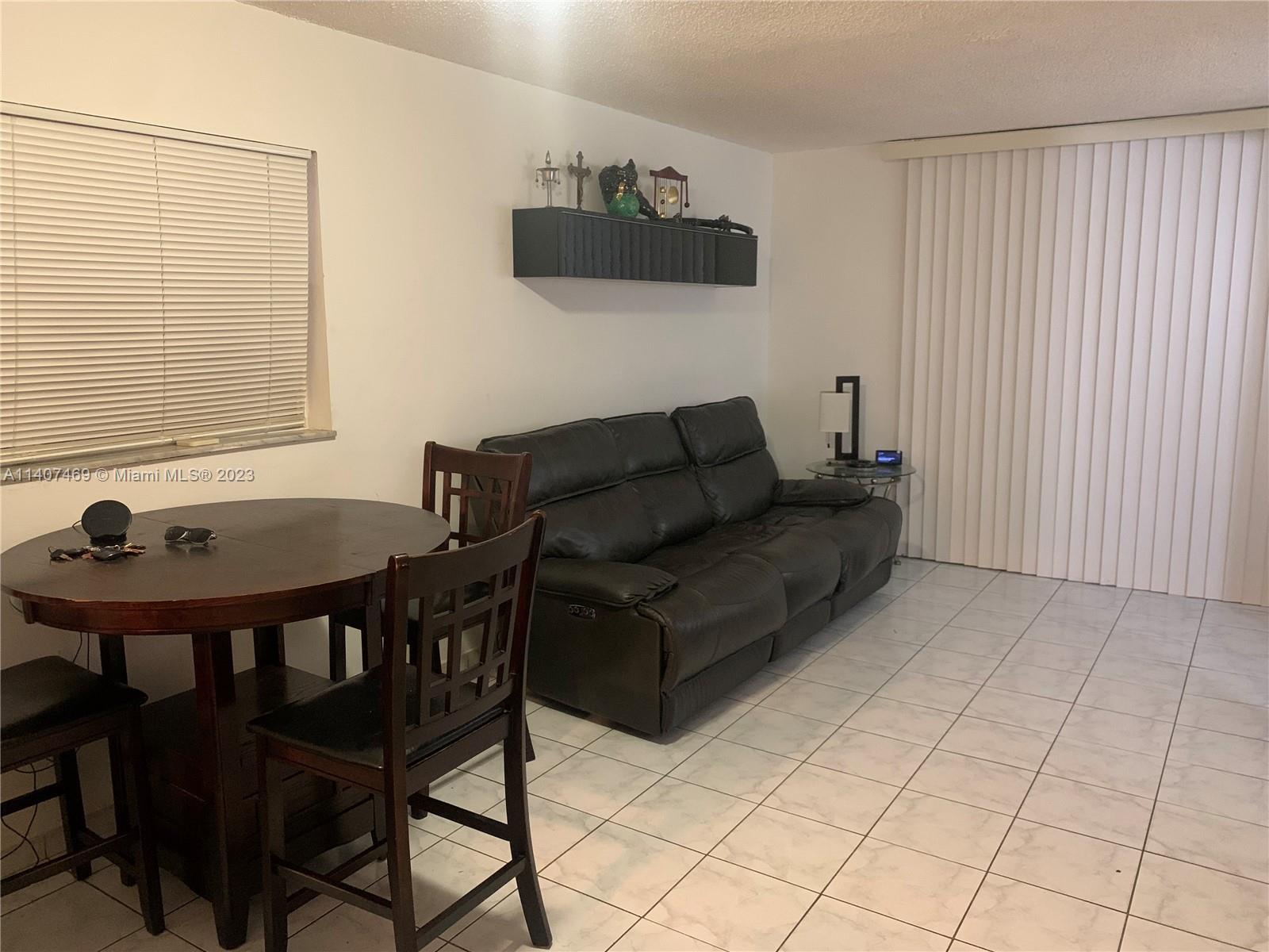 Miami, FL, 33157 United States, 2 Bedrooms Bedrooms, ,2 BathroomsBathrooms,Residential,For Sale,A11407469