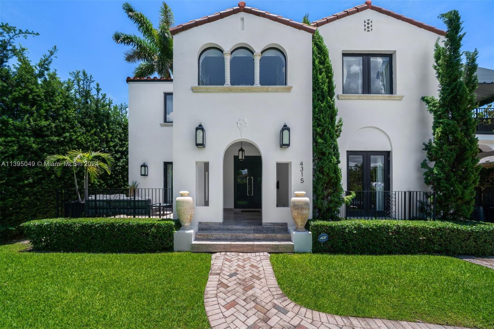 4315 Meridian Ave, Miami Beach, FL, 33140 United States, 4 Bedrooms Bedrooms, ,4 BathroomsBathrooms,Residential,For Sale,Meridian Ave,A11395049