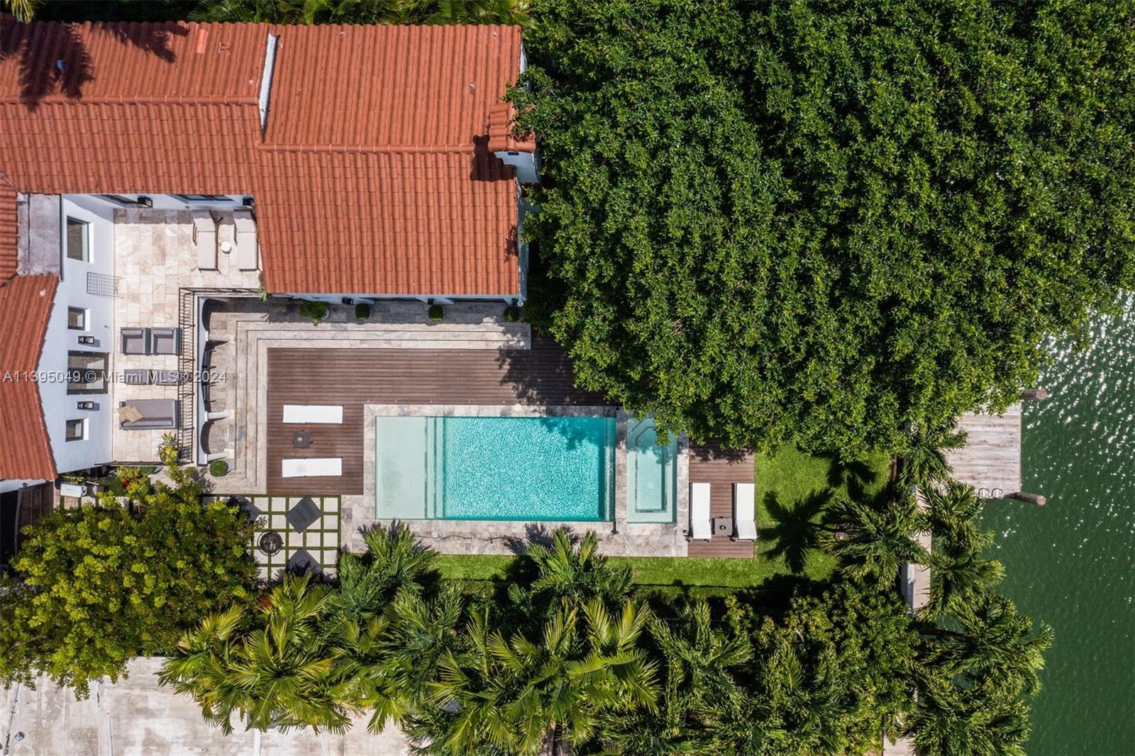 4315 Meridian Ave, Miami Beach, FL, 33140 United States, 4 Bedrooms Bedrooms, ,4 BathroomsBathrooms,Residential,For Sale,Meridian Ave,A11395049