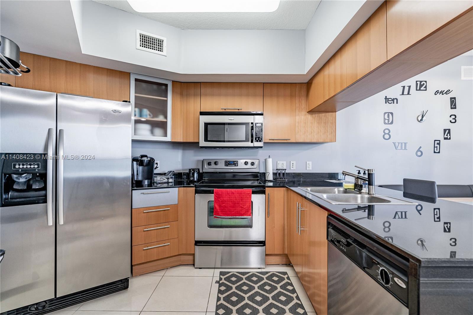 1750 N Bayshore Dr 2301, Miami, Florida 33132, 1 Bedroom Bedrooms, ,1 BathroomBathrooms,Residentiallease,For Rent,1750 N Bayshore Dr 2301,A11408423