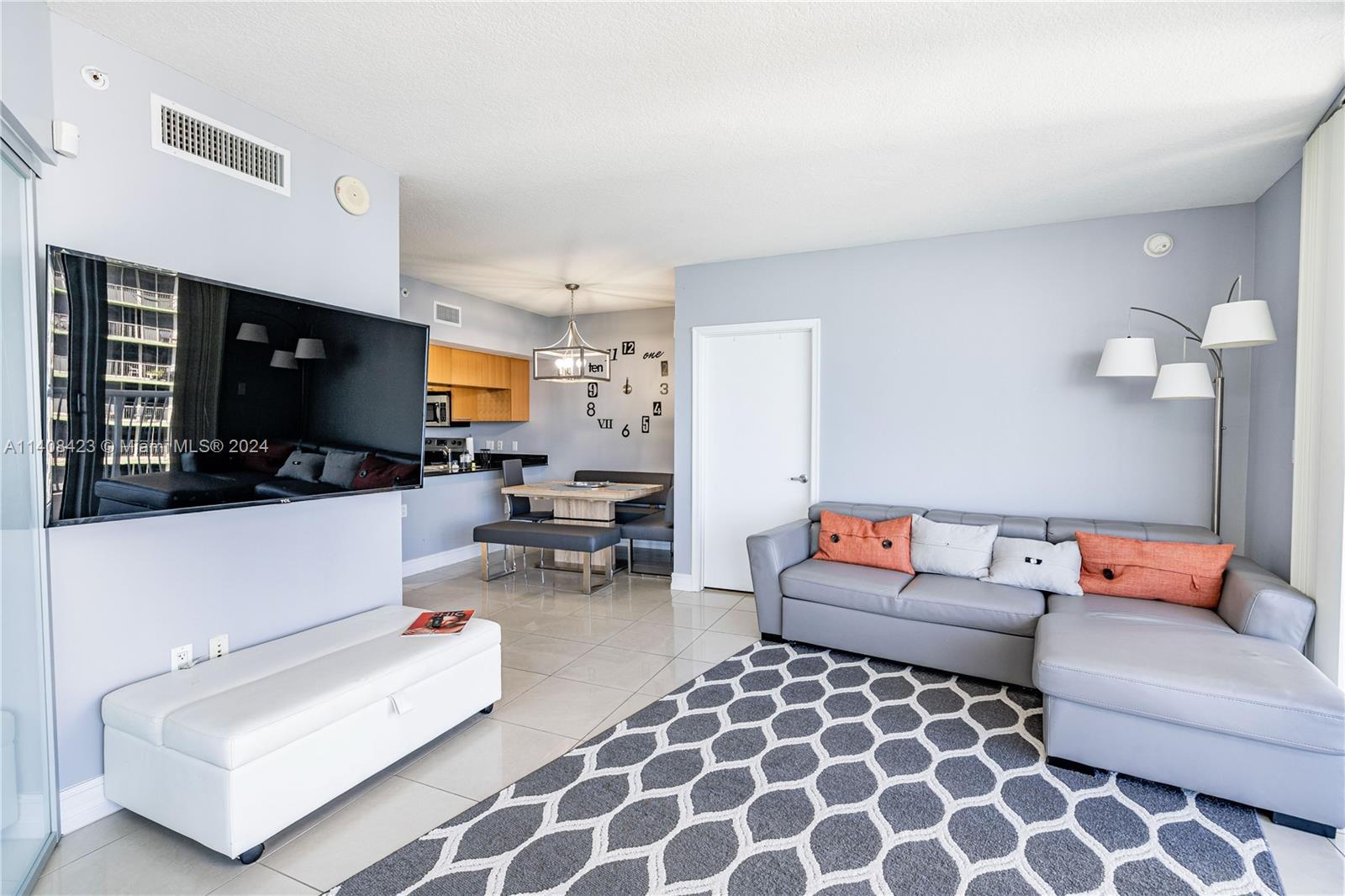 1750 N Bayshore Dr 2301, Miami, Florida 33132, 1 Bedroom Bedrooms, ,1 BathroomBathrooms,Residentiallease,For Rent,1750 N Bayshore Dr 2301,A11408423