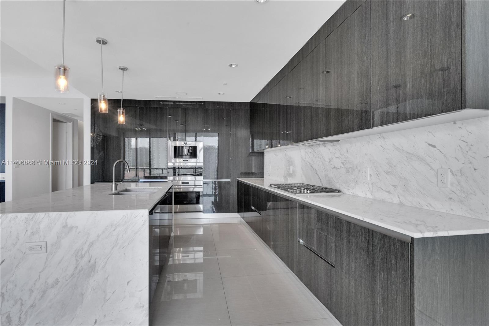 3300 188 street, Aventura, FL, 33180 United States, 3 Bedrooms Bedrooms, ,4 BathroomsBathrooms,Residential,For Sale,188 street,A11406888