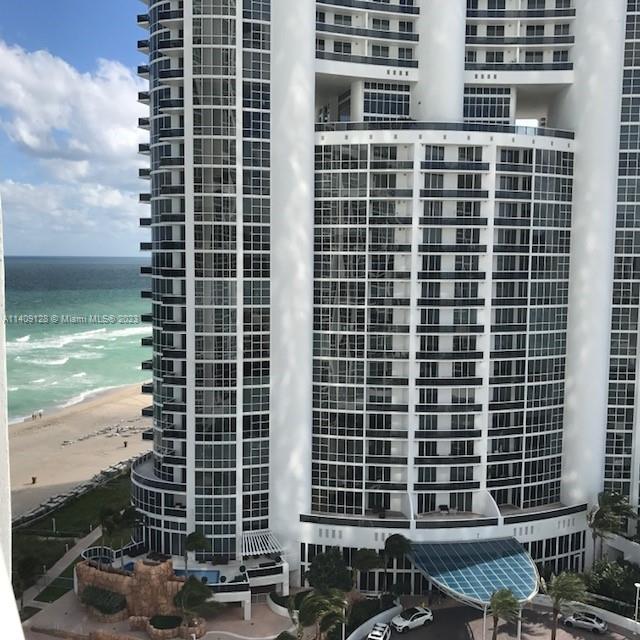 18201 collins ave, Sunny Isles Beach, FL, 33160 United States, 1 Bedroom Bedrooms, ,1 BathroomBathrooms,Residential,For Sale,collins ave,A11409128