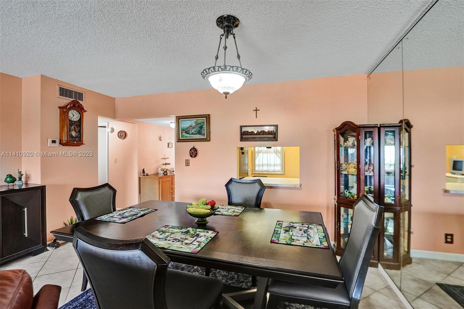 7887 Golf Cir Dr #203, Margate, Florida image 19