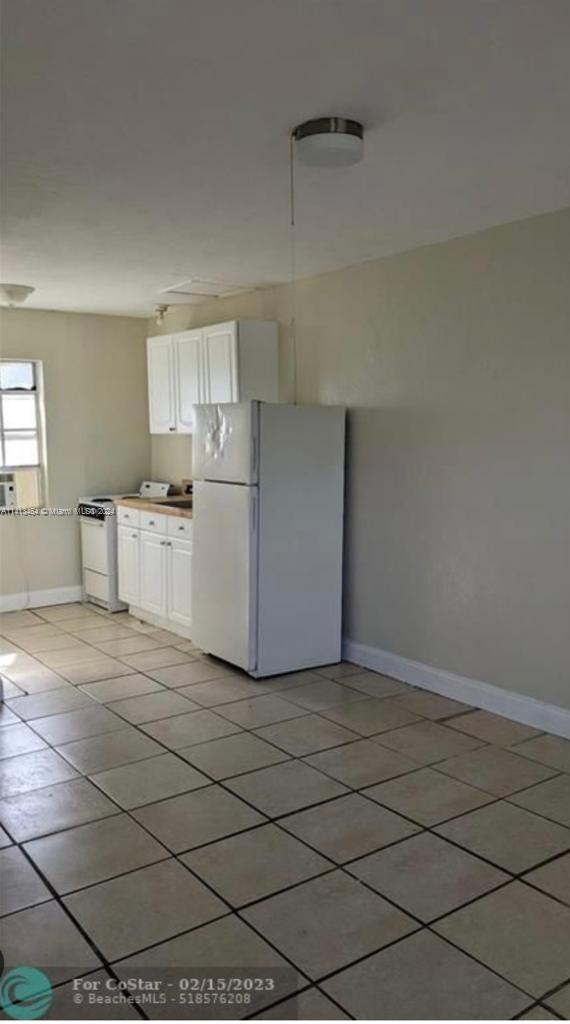 5010 Pembroke Rd, West Park, Florida 33021, ,Residentialincome,For Sale,5010 Pembroke Rd,A11413464