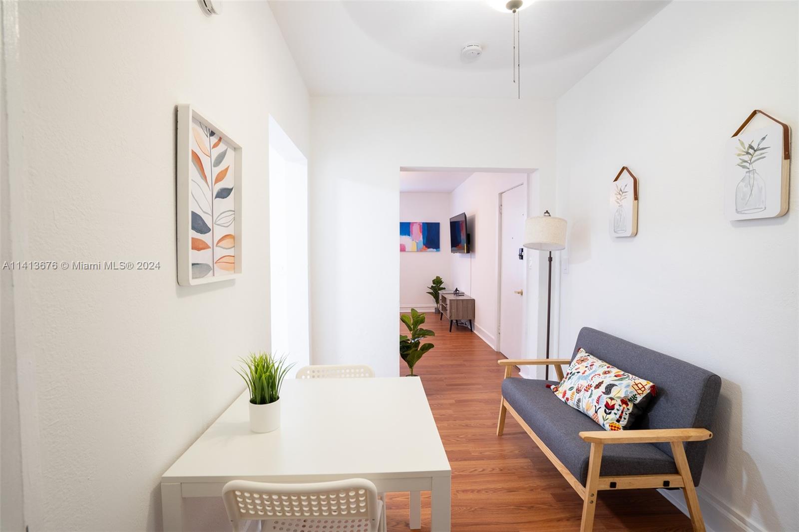 444 Ponce De Leon Blvd 8, Coral Gables, Florida 33134, 1 Bedroom Bedrooms, ,1 BathroomBathrooms,Residentiallease,For Rent,444 Ponce De Leon Blvd 8,A11413676